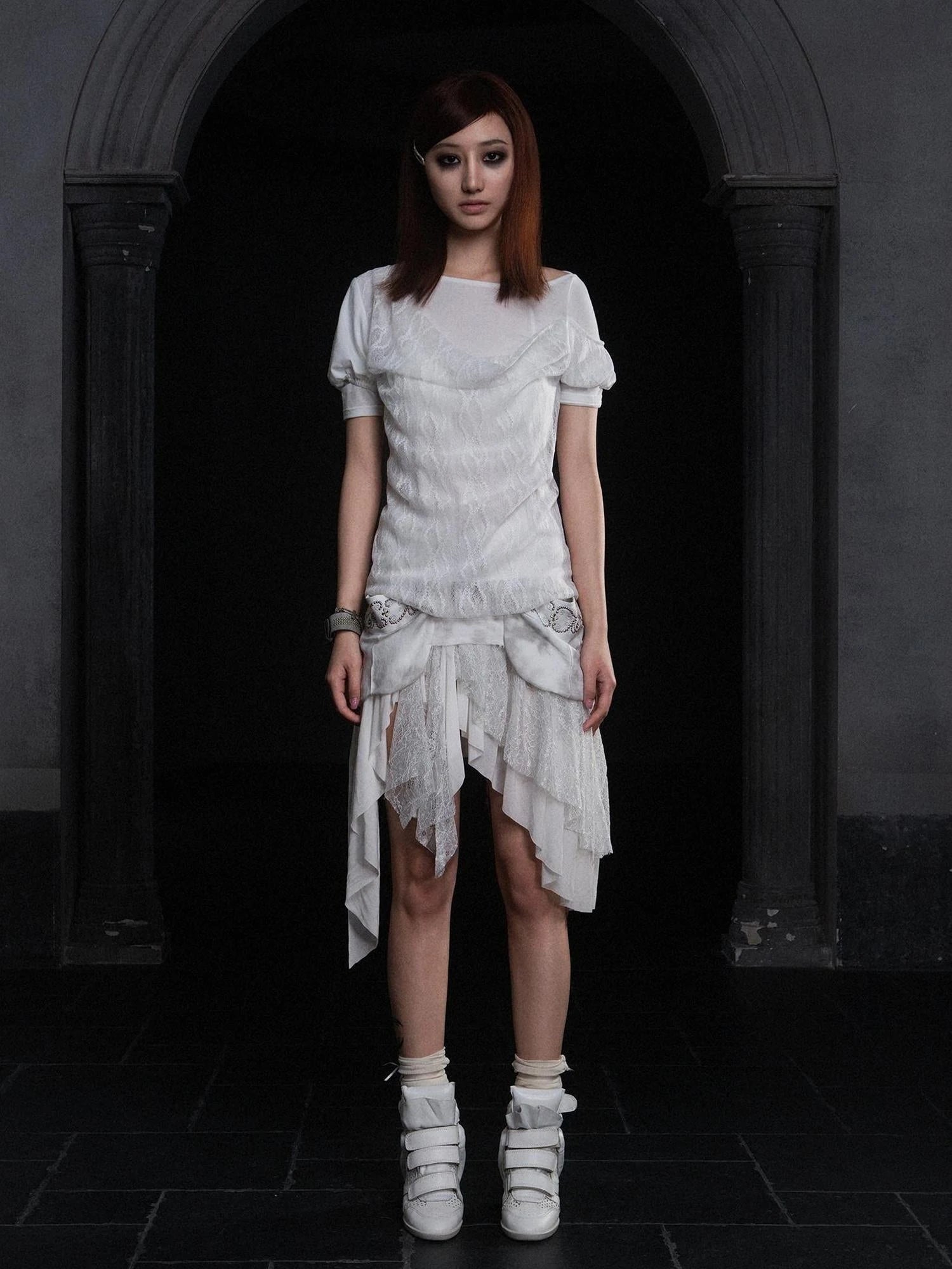 Summer Lace Trim Peplum Tee With Puff Sleeves