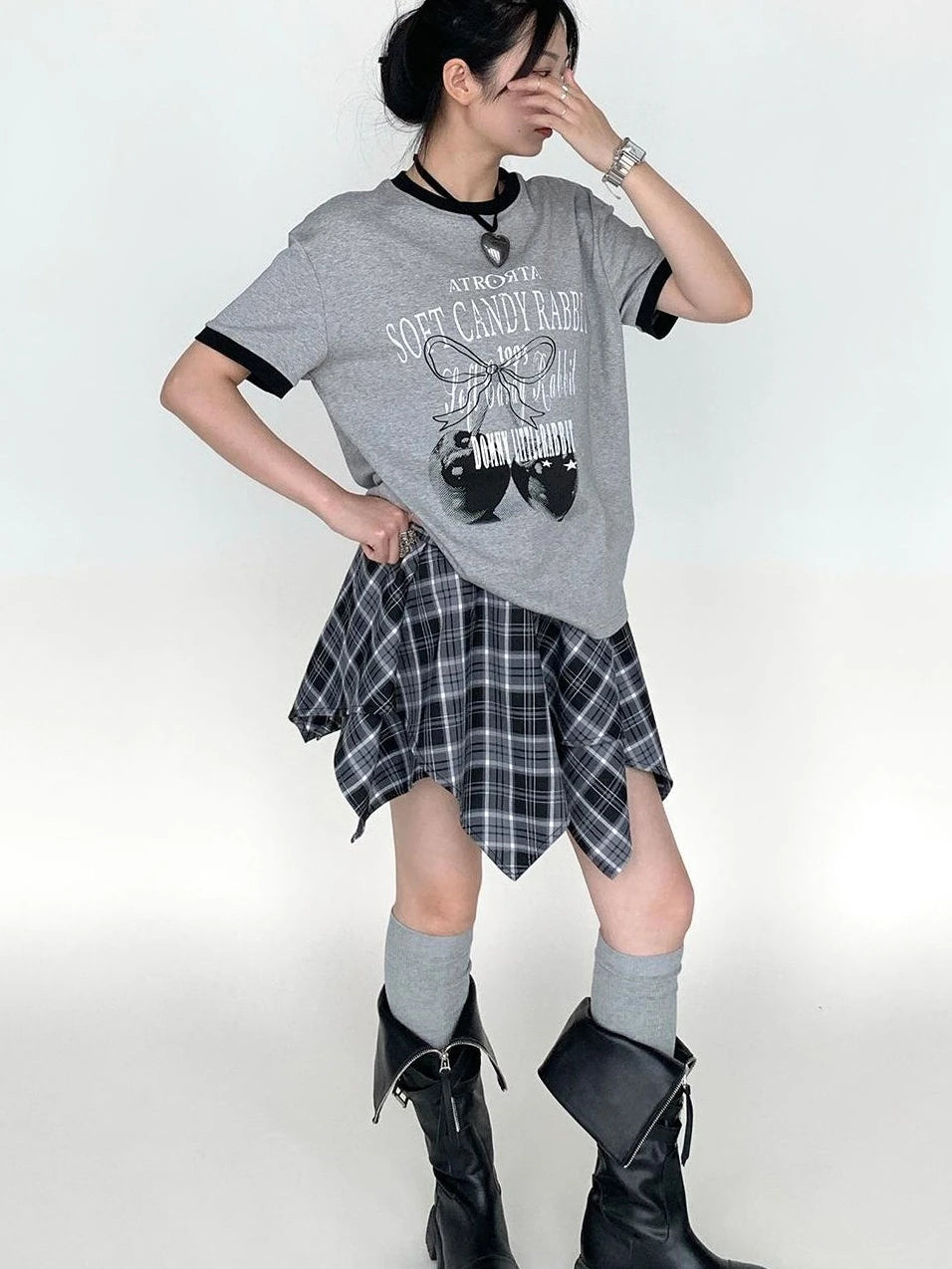 Summer Loose Cherry Print Tee With Color Trim Casual T-Shirt