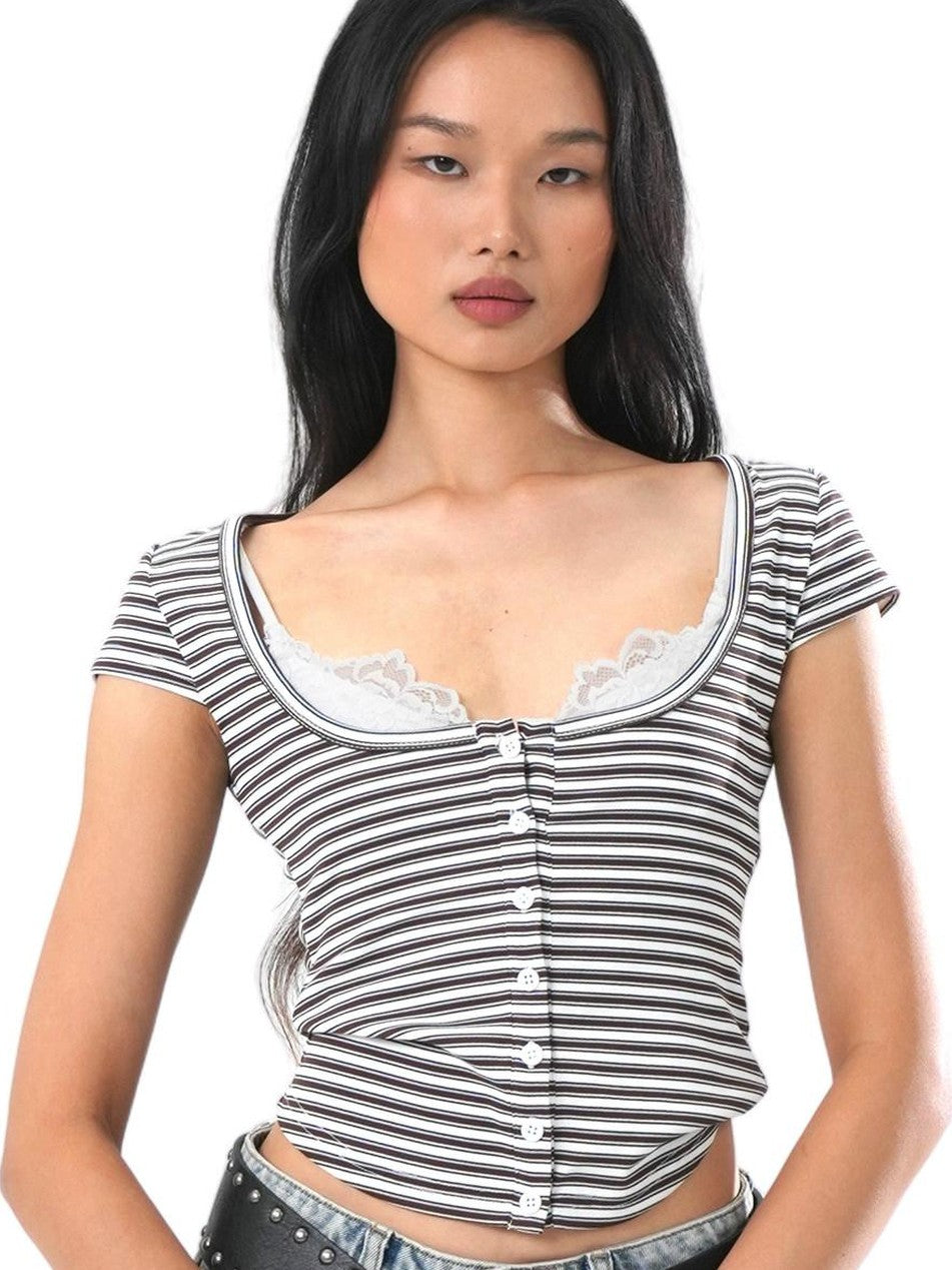 SweetChilling Cropped Lace Trim Cinched Waist Letter Print Women&