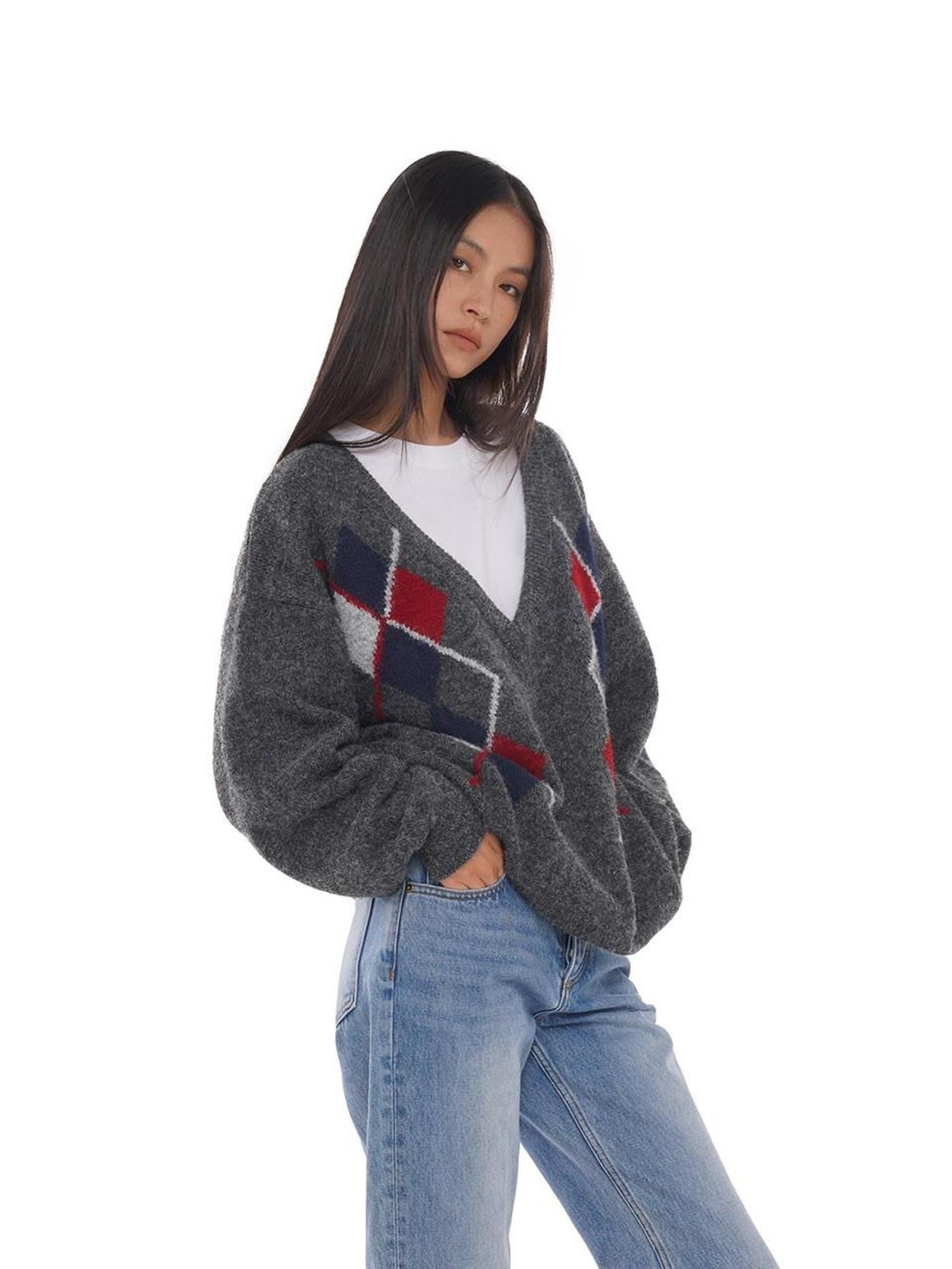SweetChilling Diamond Argyle Jacquard Deep V-neck Oversized Women&