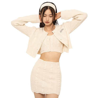 SweetChilling_Embroidered_Logo_Cropped_Knit_Women&