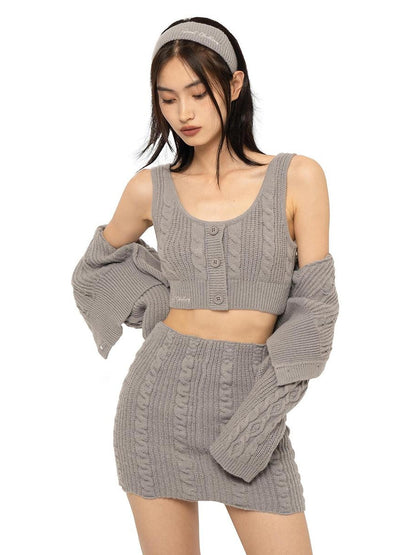 SweetChilling Embroidered Logo Cropped Knit Women&