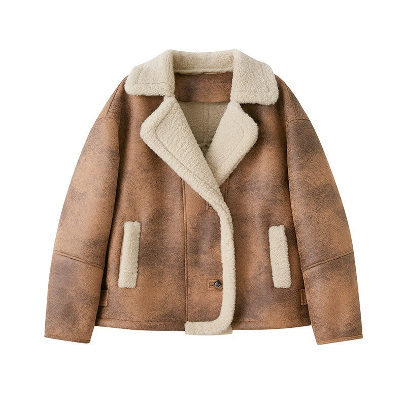 SweetChilling_Faux_Shearling_Lapel_Oversized_Short_Women&