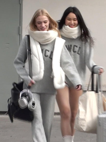 SweetChilling Light Gray Letter Jacquard Cable Knit Women&