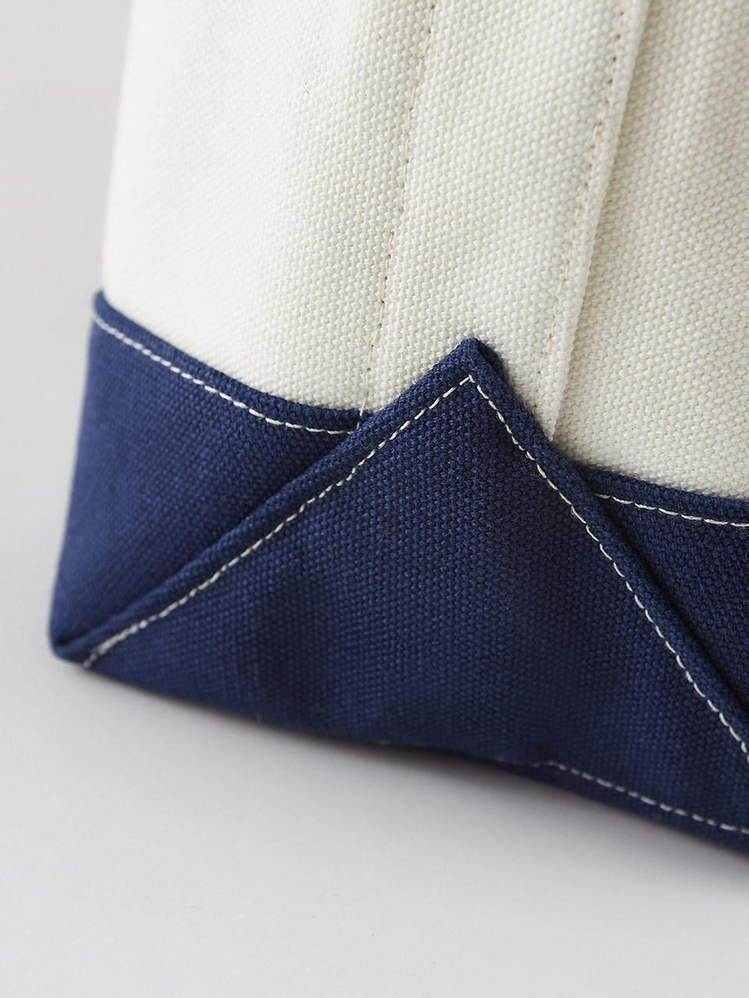 SweetChilling Navy Mallard Embroidered Farmhouse Tote Women&