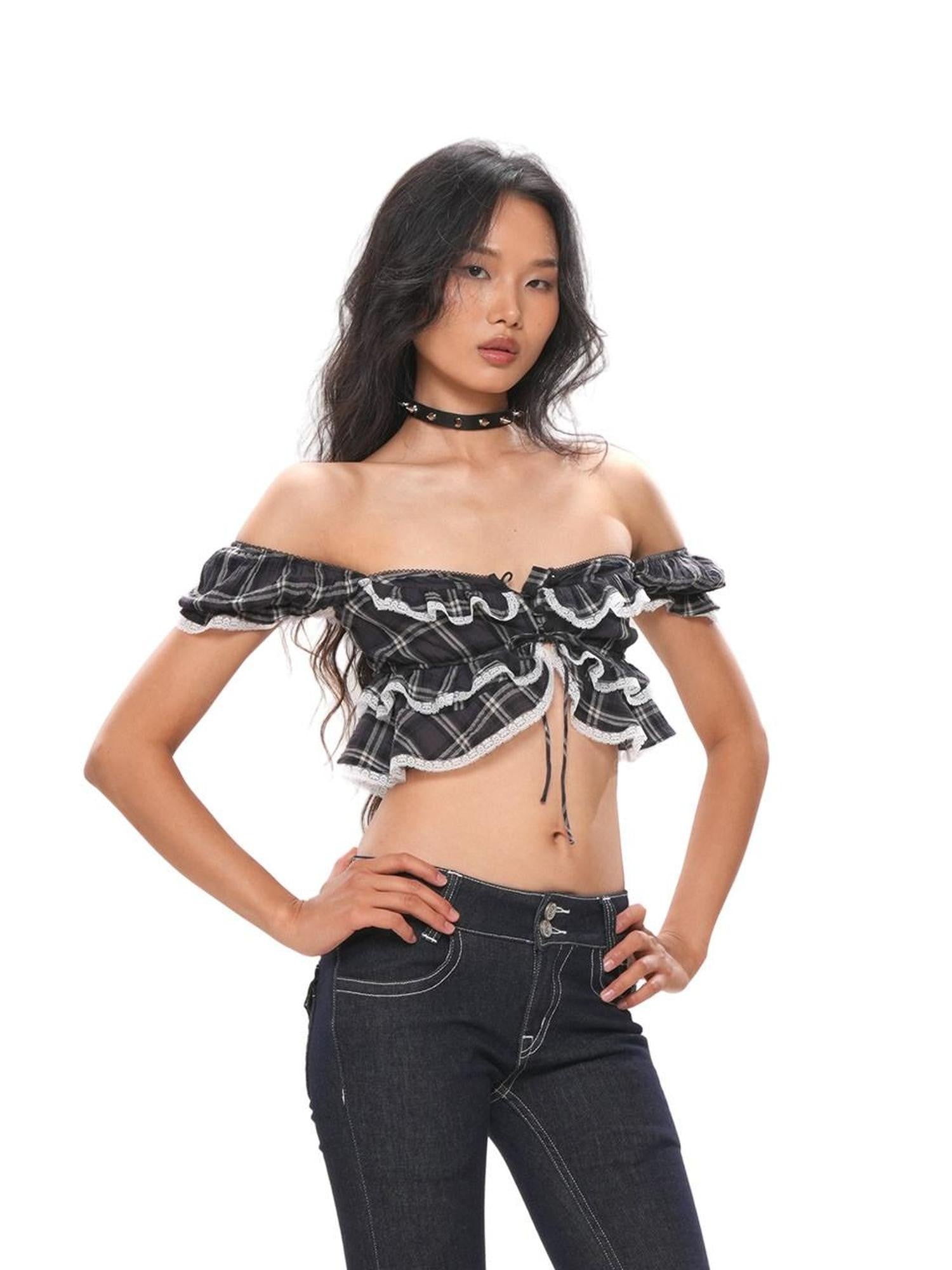 SweetChilling Ruffle Collar Spliced Lace Buttoned Sleeveless Fitted Women&
