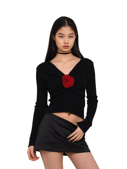 SweetChilling V-neck Front Pleated Rose Embellishment Women&