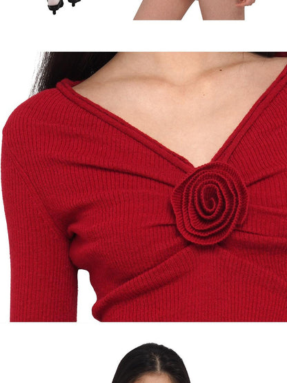 SweetChilling V-neck Front Pleated Rose Embellishment Women&