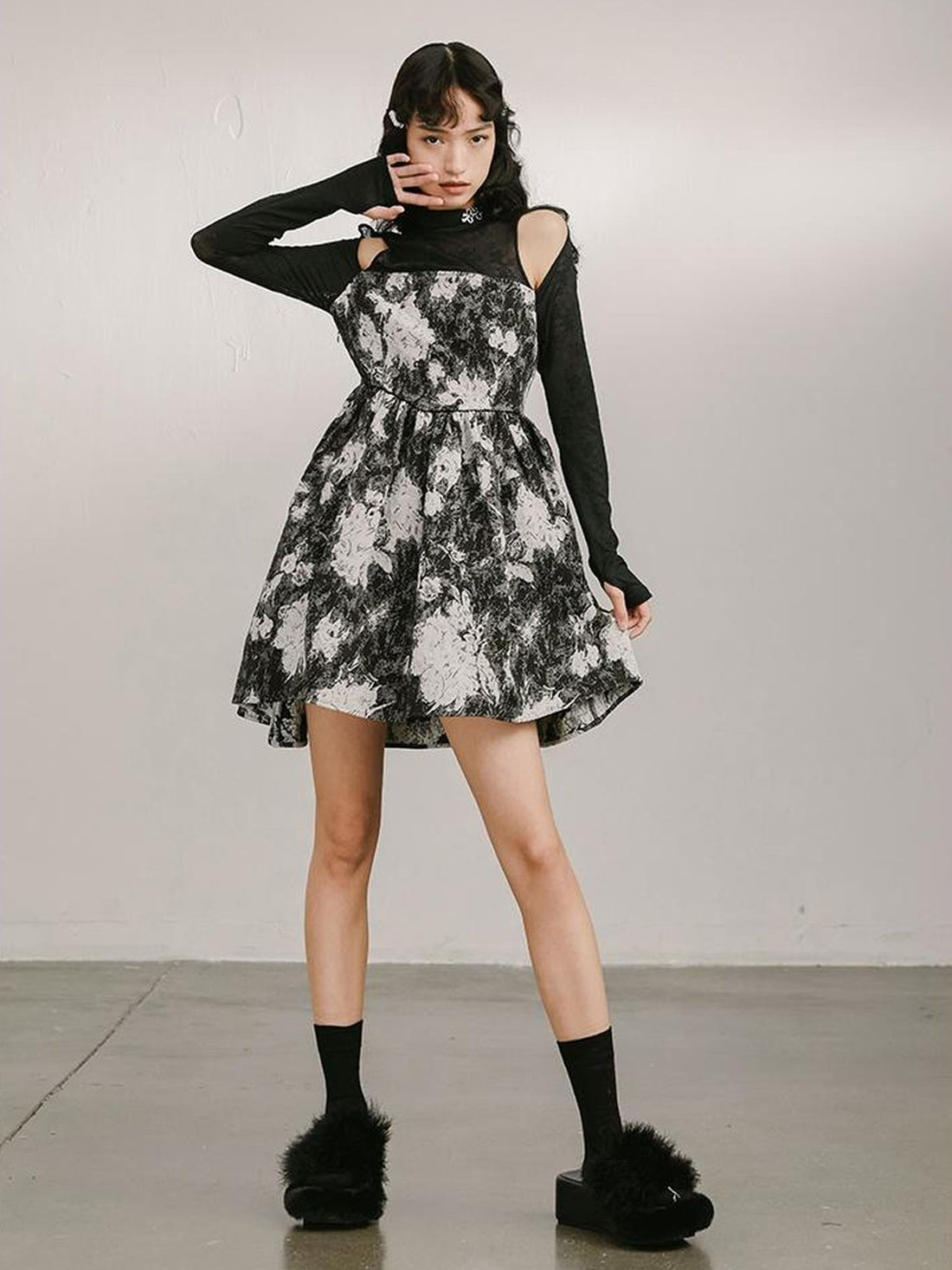 DIDDI MODA Sweet Goth Lace Shoulder Floral Mini Dress