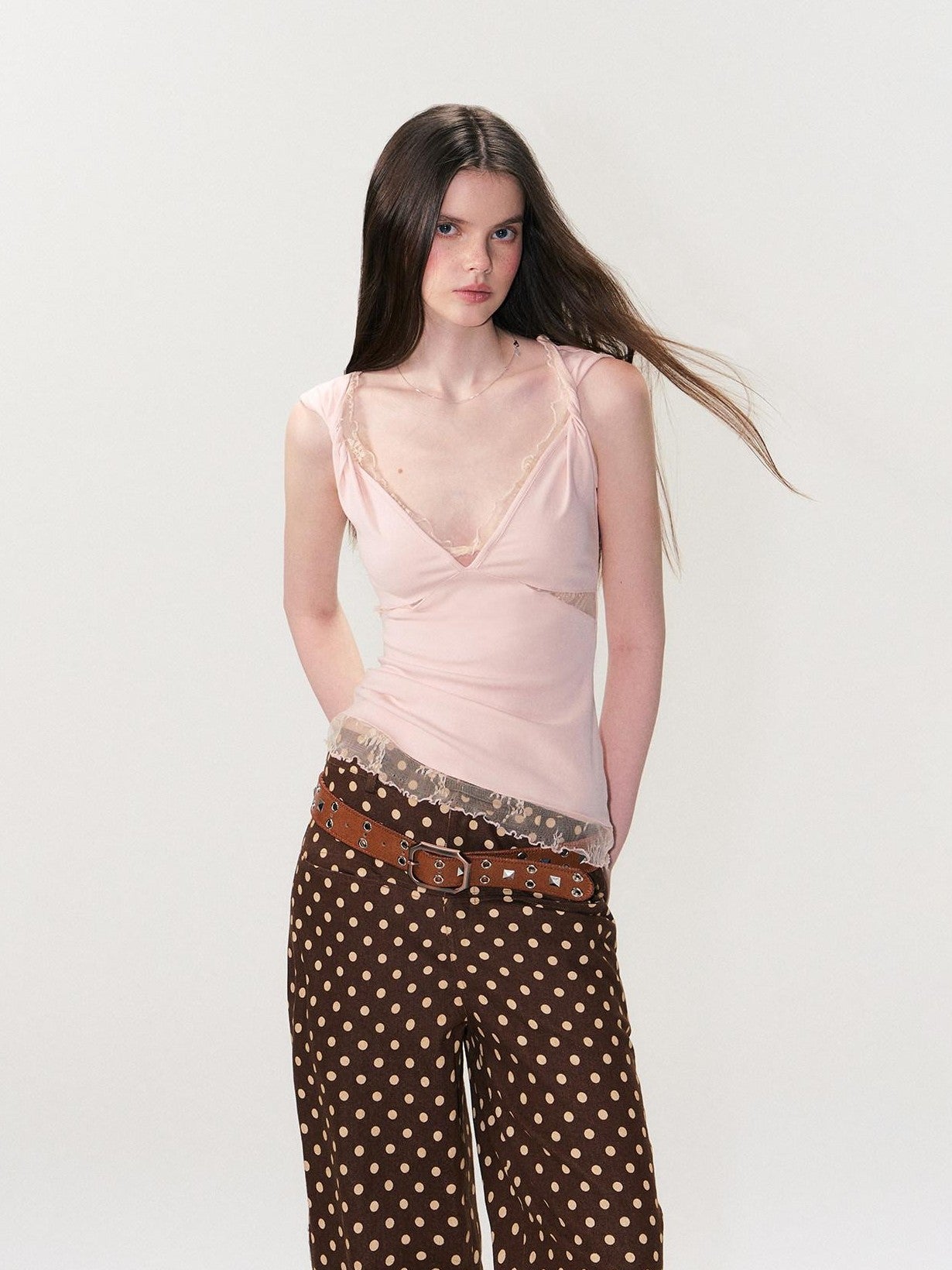 The NeverMore Brown Studded Vintage Pin Buckle Minimalist Jeans Women&