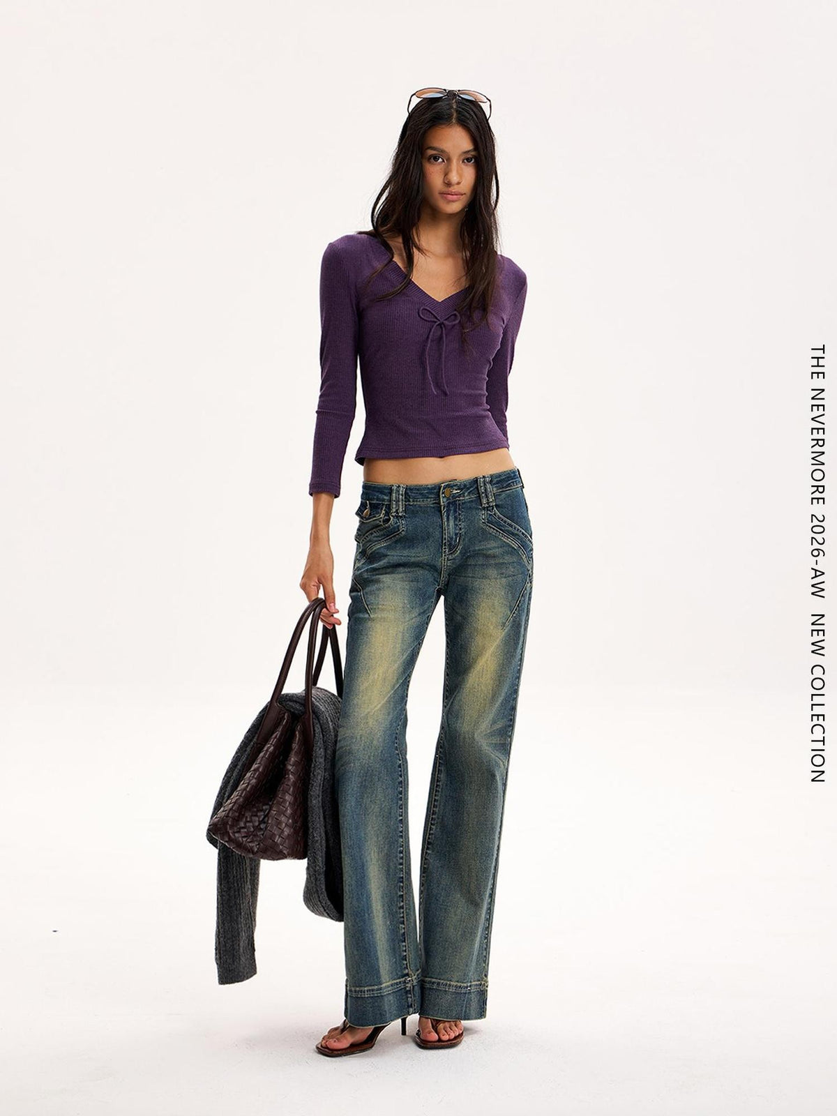 The NeverMore Low Waist Vintage Wash 3d Cut Women&