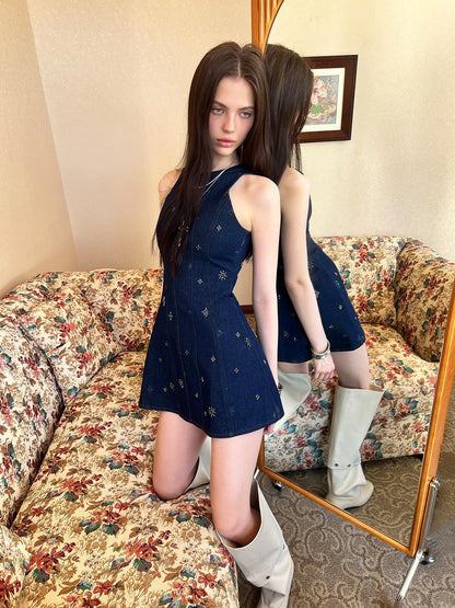 The NeverMore Navy Gold Embroidered Contrast Sleeveless Women&