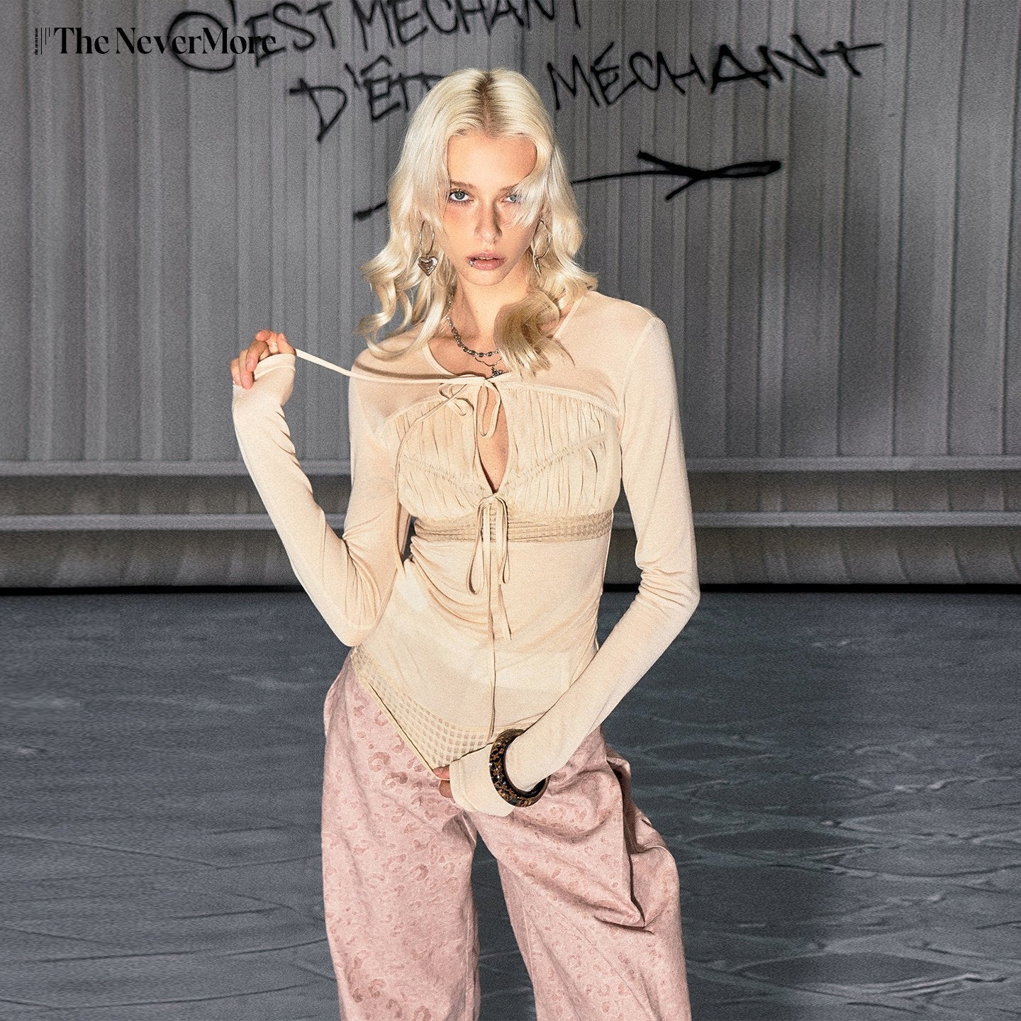 The_NeverMore_Pale_Apricot_Cutout_Drawstring_Spliced_Slim_Women&