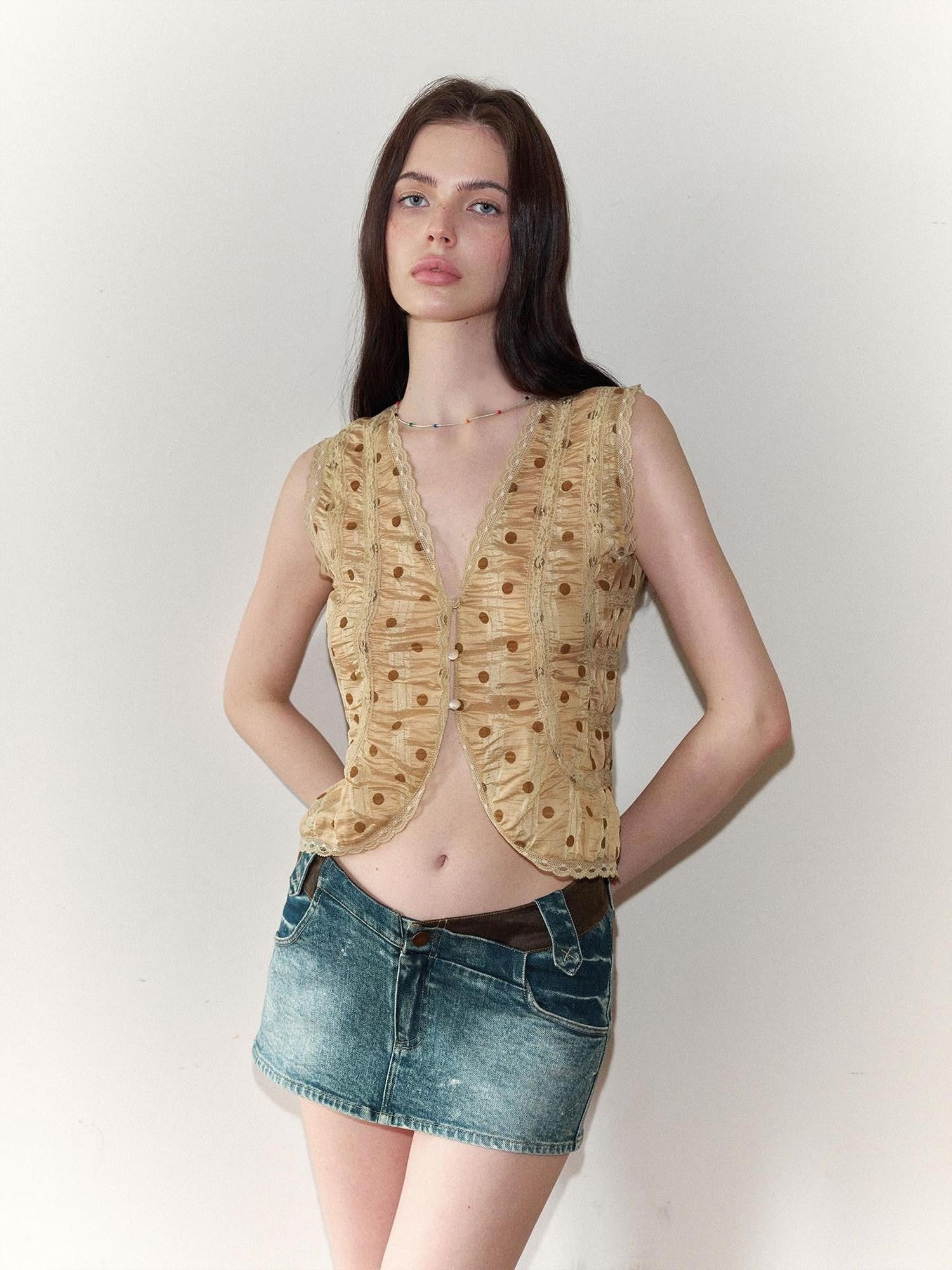 The NeverMore Retro Polka Dot Reversible Slim Fit Short Round Neck Women&