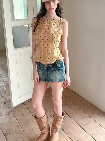 The NeverMore Retro Polka Dot Reversible Slim Fit Short Round Neck Women&