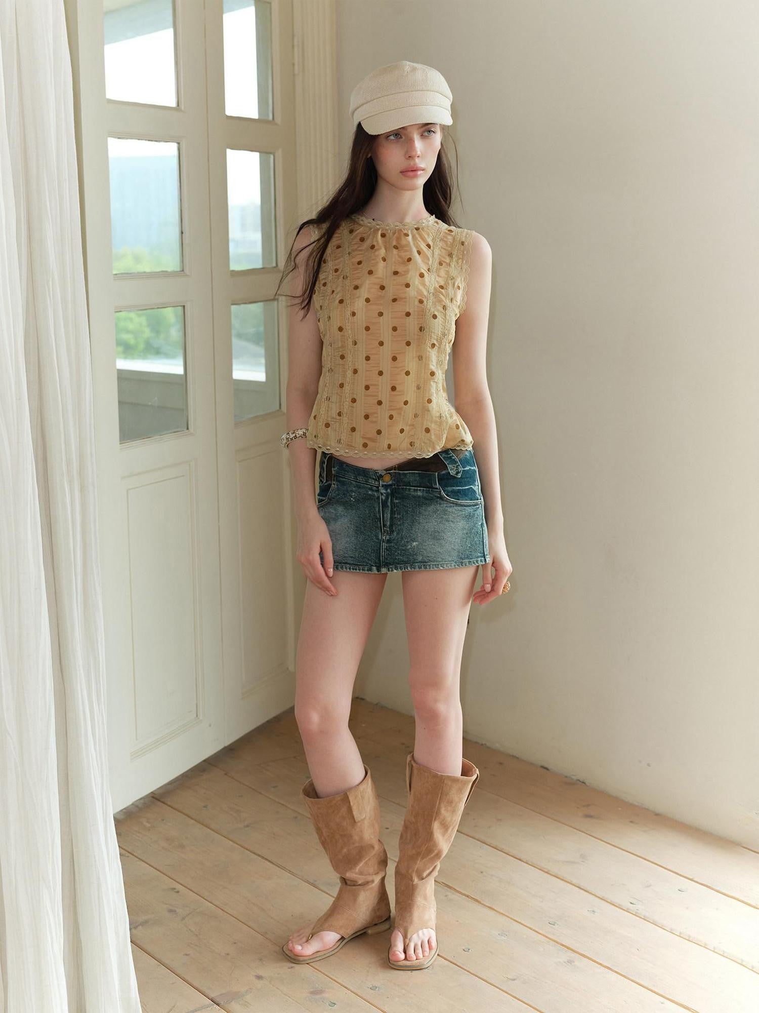 The NeverMore Retro Polka Dot Reversible Slim Fit Short Round Neck Women&