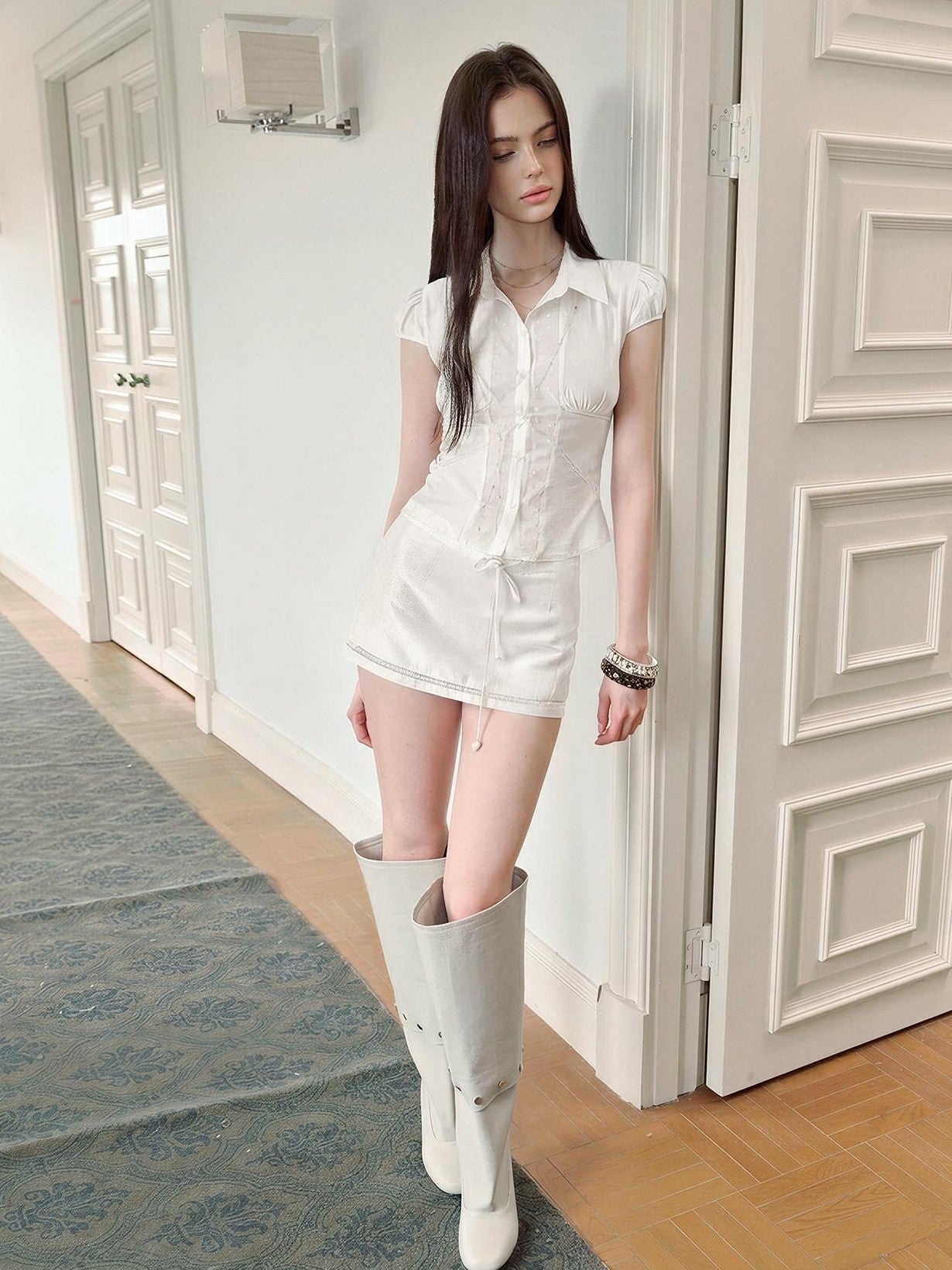 The NeverMore Short Sleeve Shirt Low Waist Skirt Women&