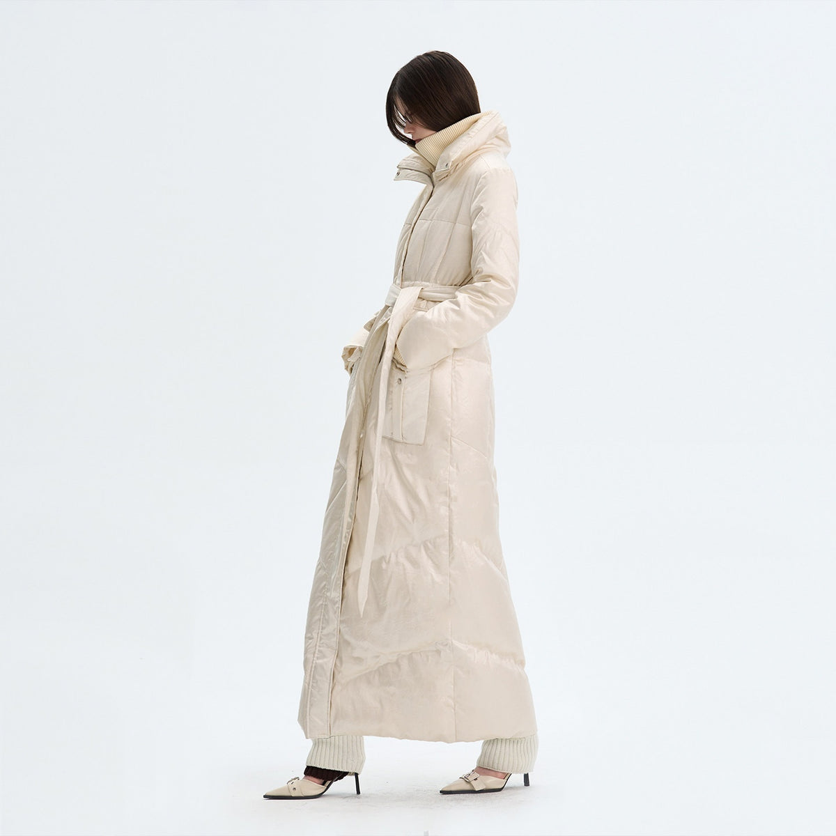 The_NeverMore_Solid_Straight_Thick_90_White_Duck_Down_Women&