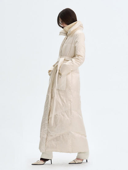 The NeverMore Solid Straight Thick 90 White Duck Down Women&