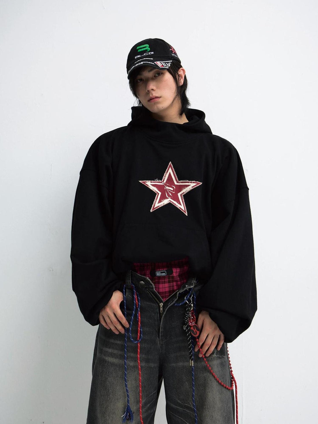 Peoplesense Unisex Loose Star Embroidered Black Hoodie