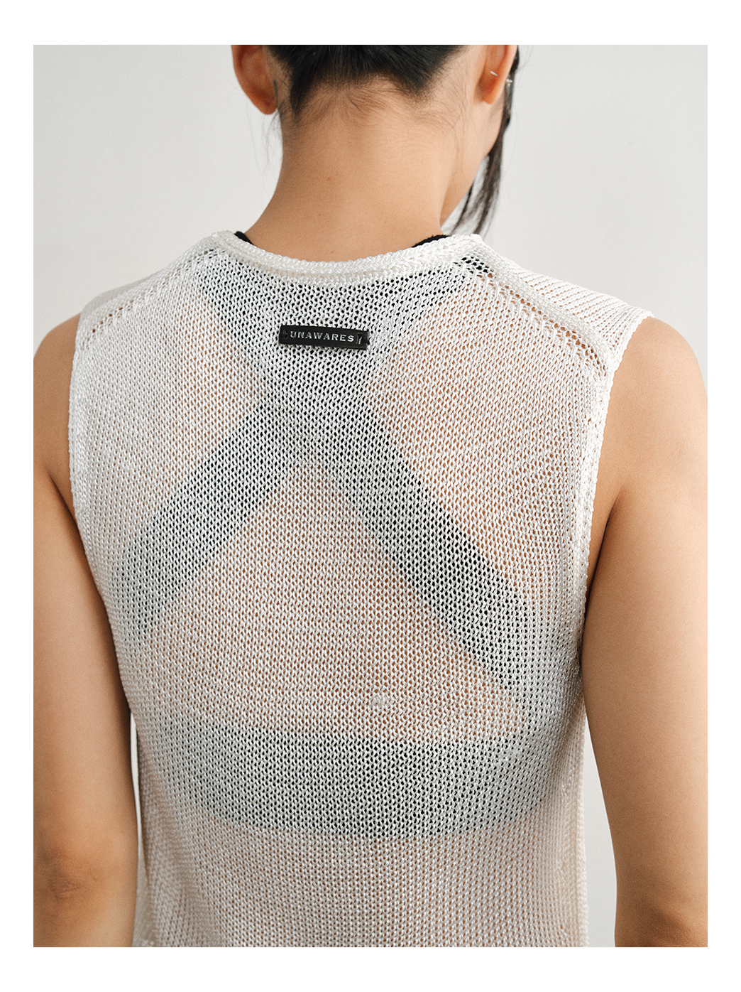 V-Neck Mesh Knit Vest