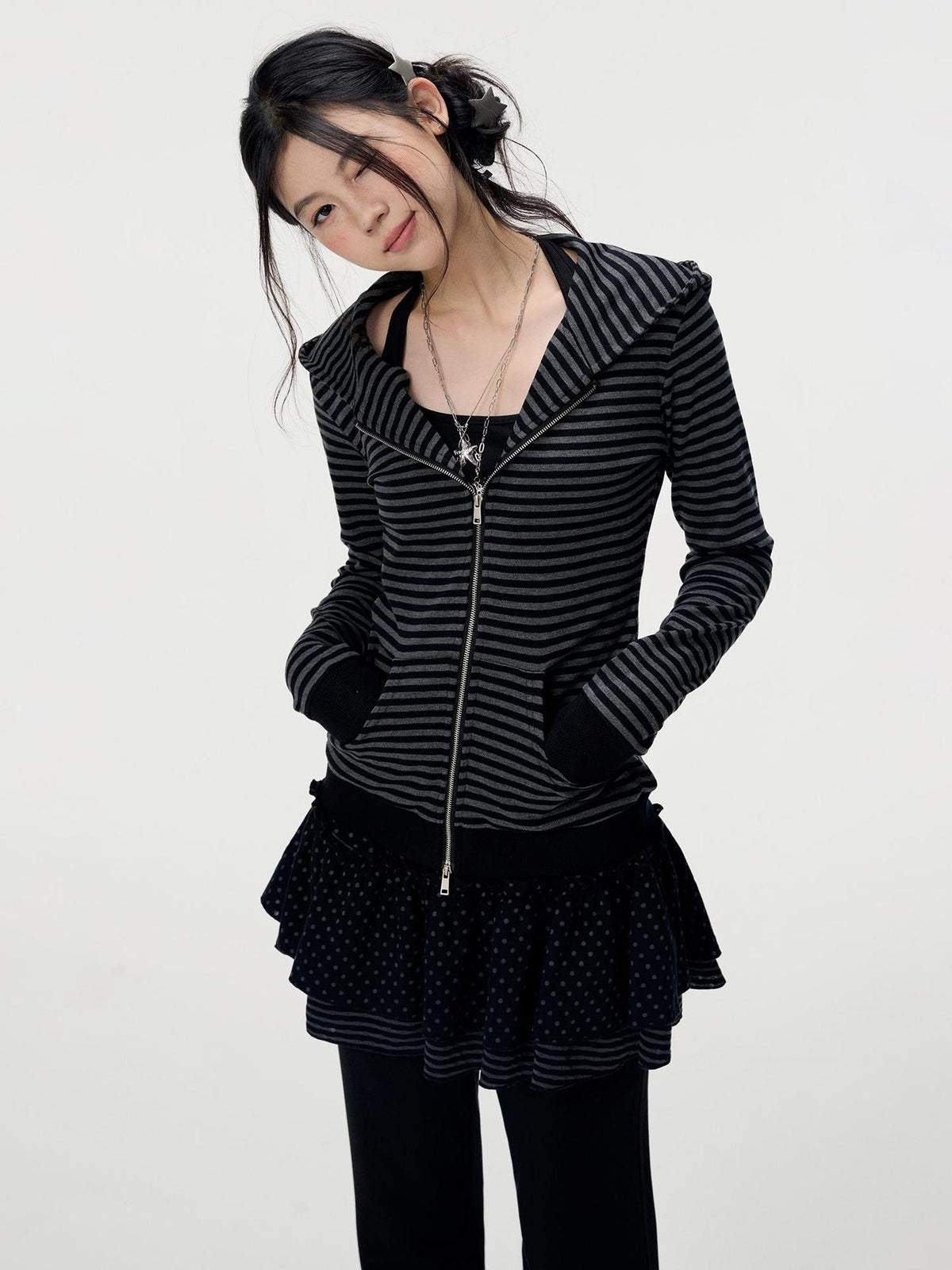 VEEMIX Striped Zip Front Kangaroo Pocket Slim Fit Women&