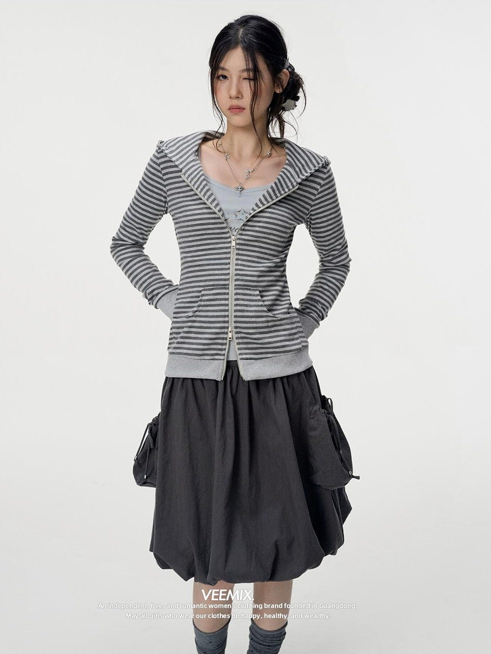 VEEMIX Striped Zip Front Kangaroo Pocket Slim Fit Women&
