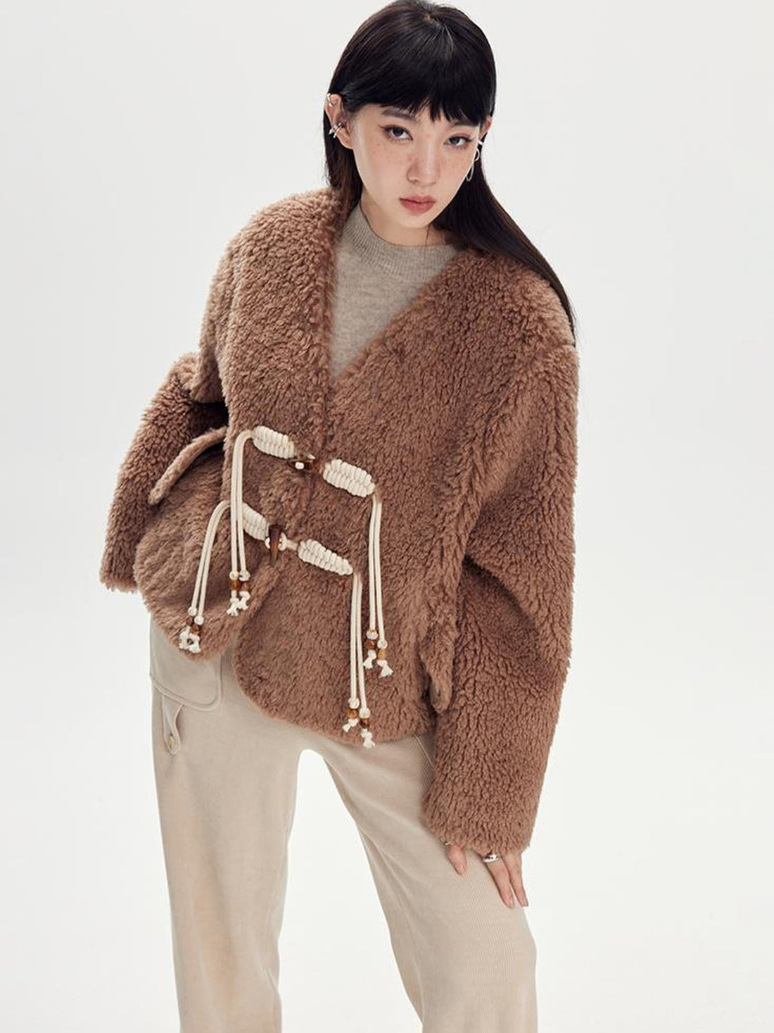 DIDDI MODA V Neck Raglan Sleeve Cute Buckle Wool Coat