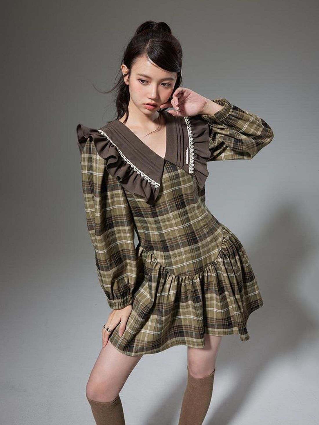 DIDDI MODA V Neck Ruffled Waist Flared Dress