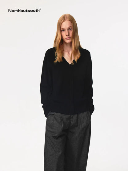 V Neck Straight Cut Merino Wool Sweater With Placket