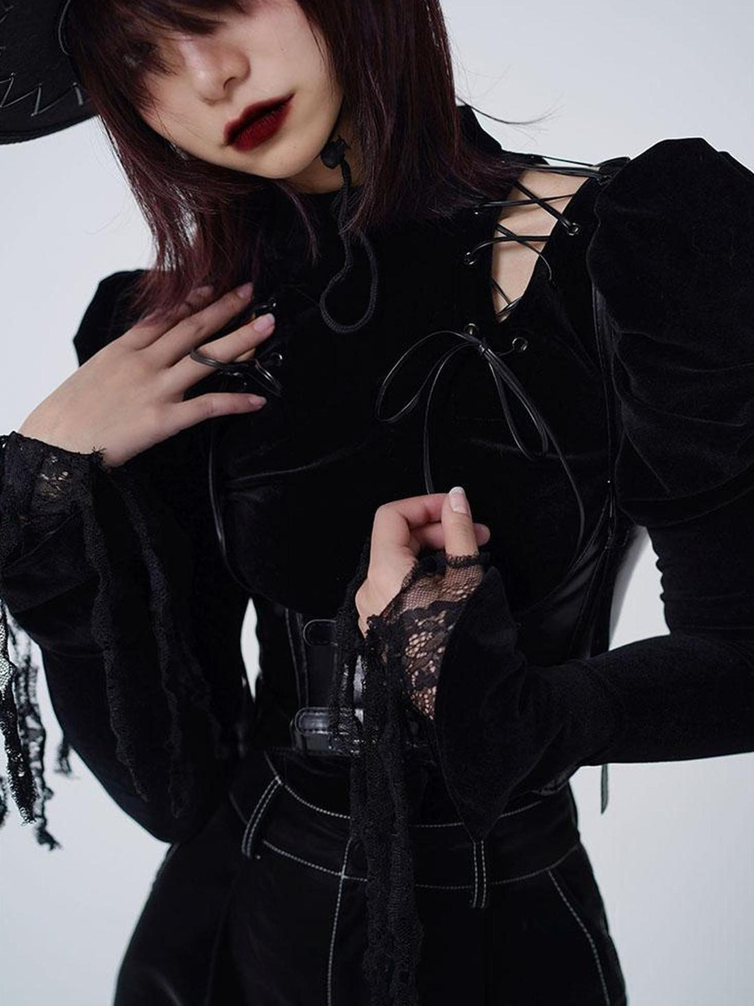 WSW WUSHENWU Velvet Noir Puff Sleeve Corset Top