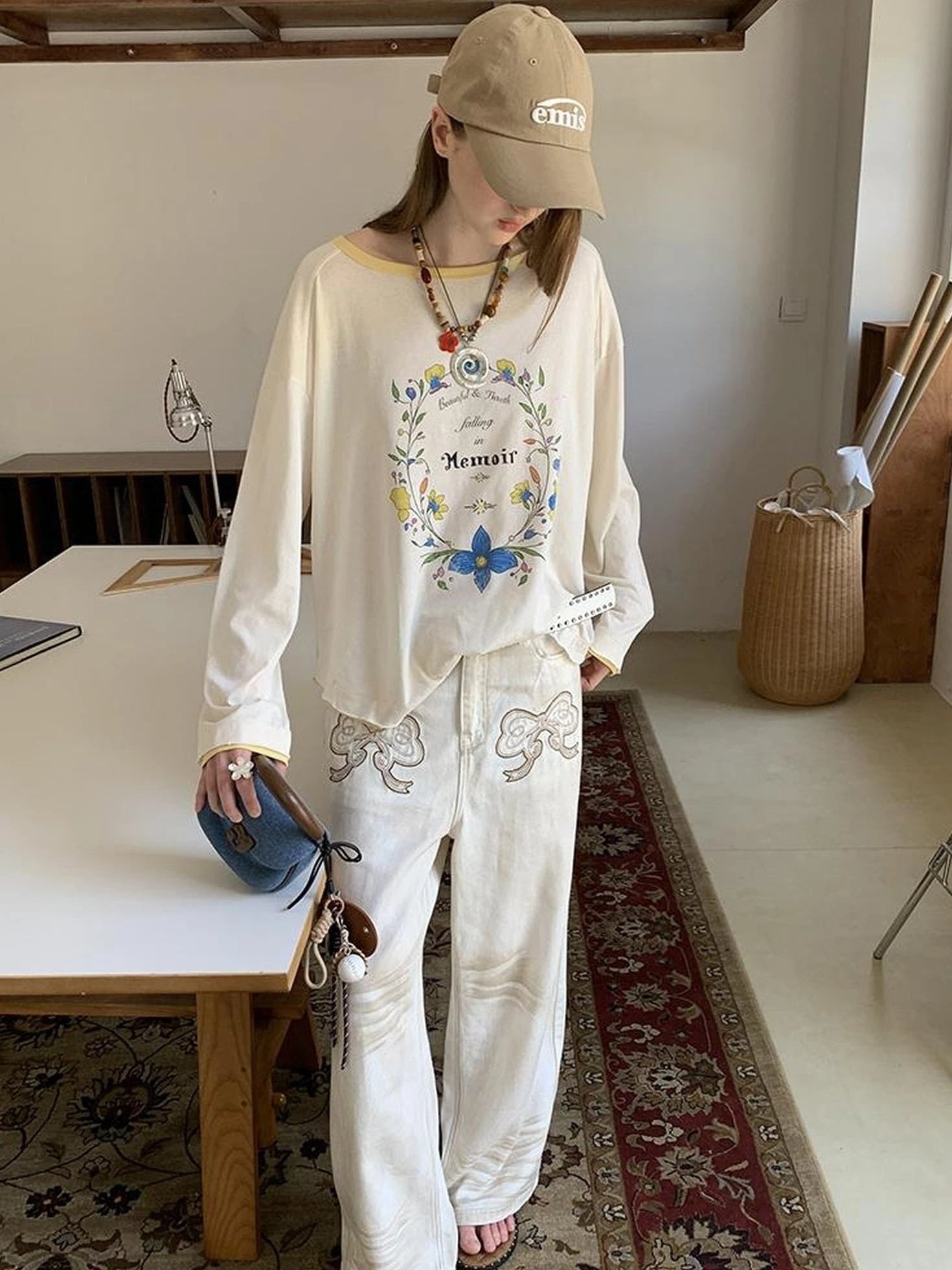 Vintage Bow Patchwork Distressed Jeans