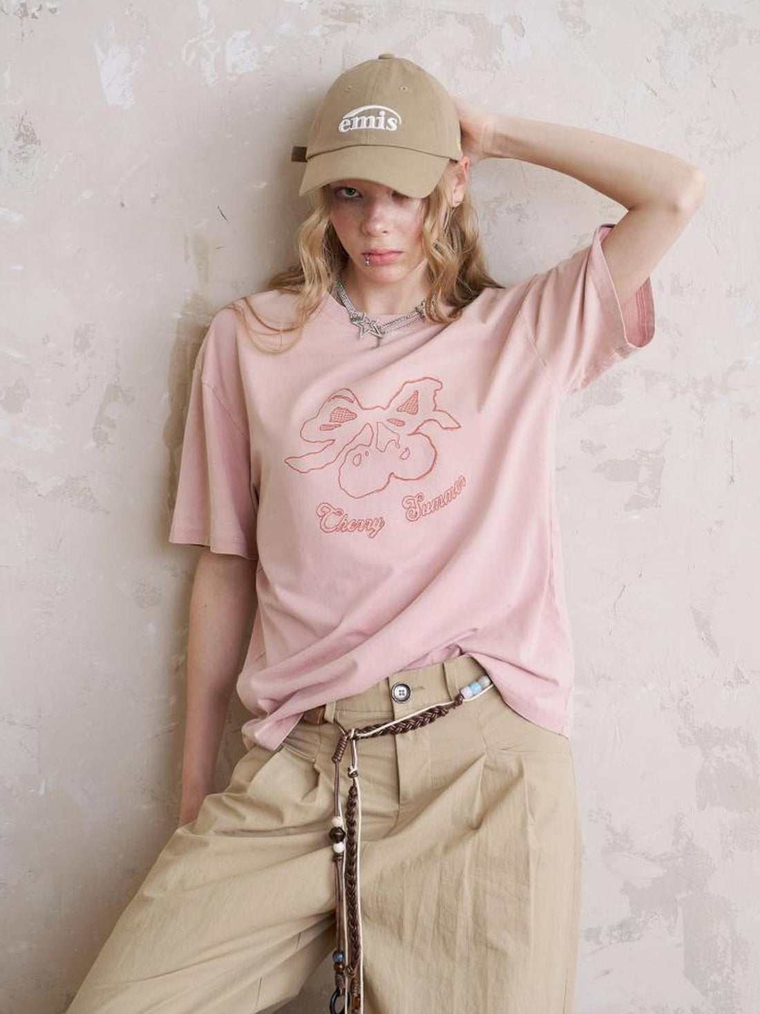 DIDDI MODA Vintage Cherry Bow Embroidered Washed Tee