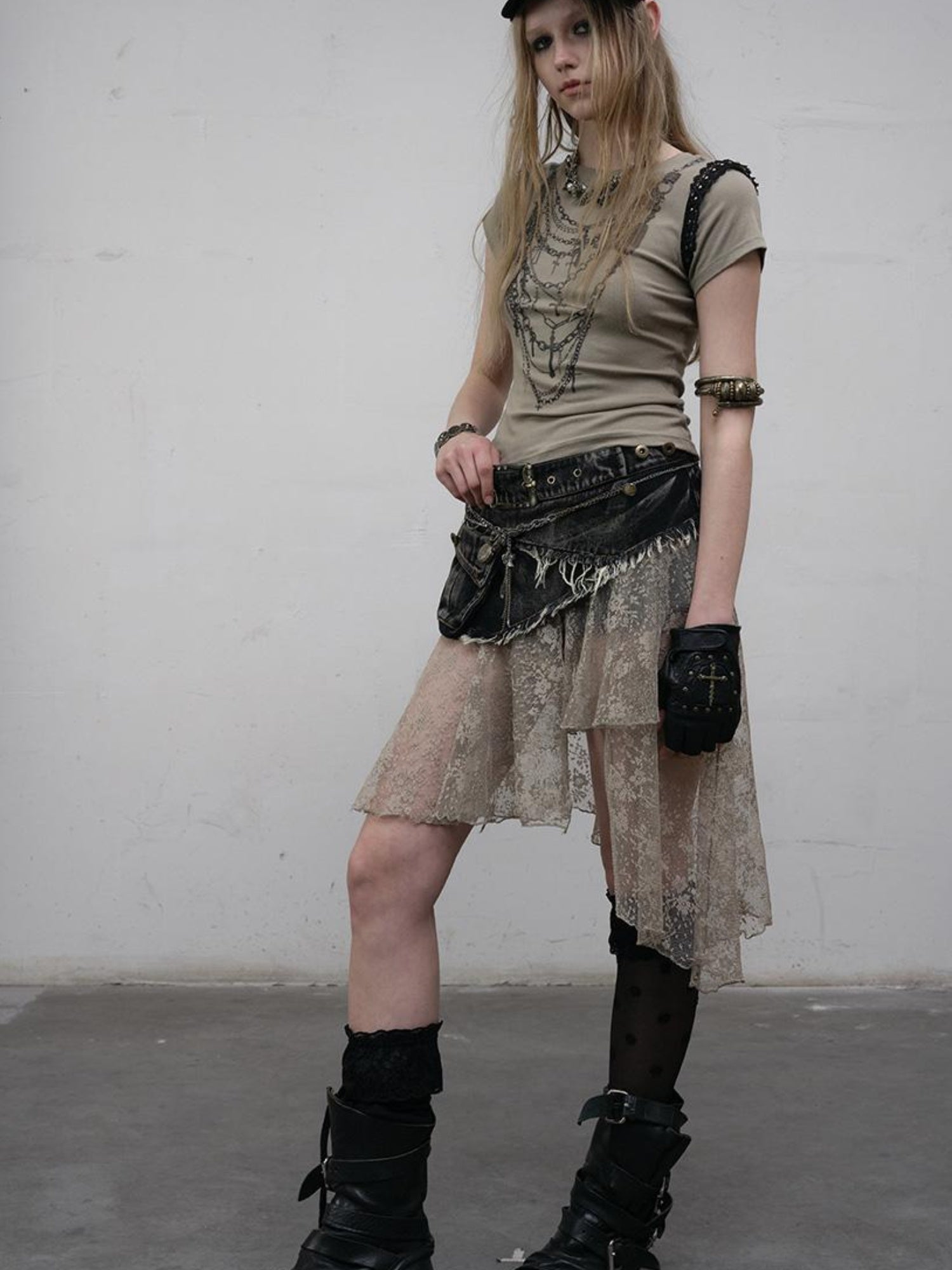 NO ROMANCE Vintage Distressed Denim Skirt Pants With Lace Trim