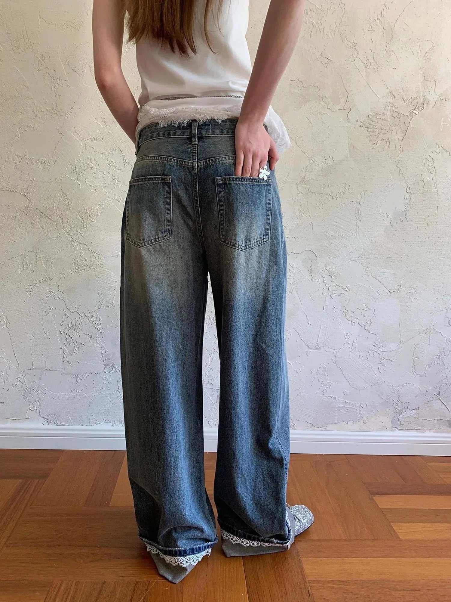 Vintage Lace Trimmed Distressed Relaxed Fit Jeans