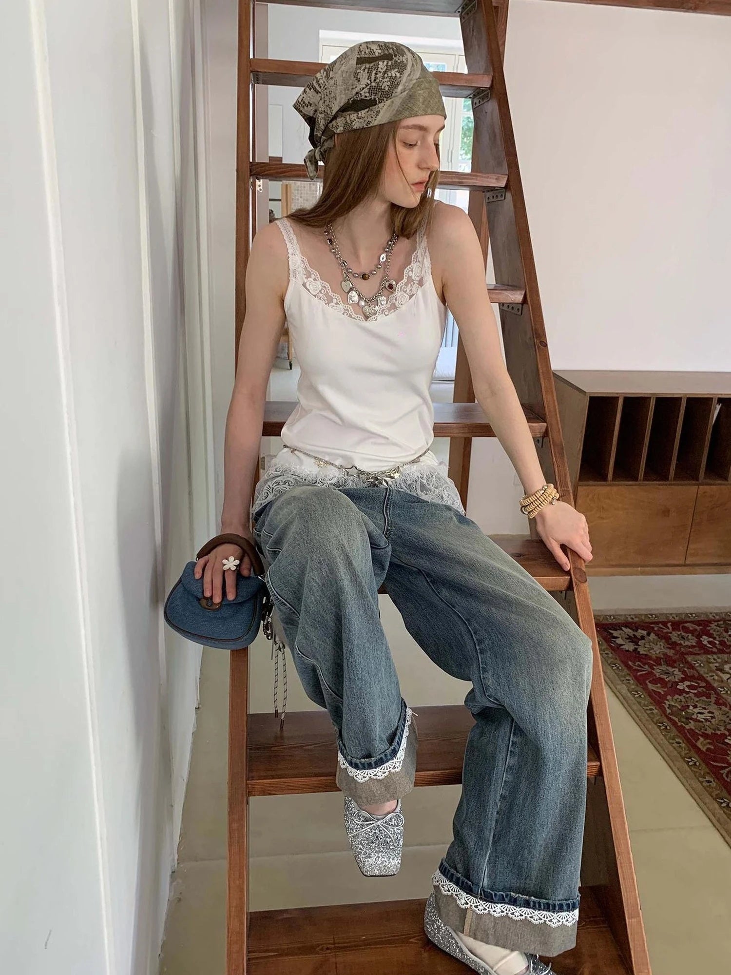 Vintage Lace Trimmed Distressed Relaxed Fit Jeans