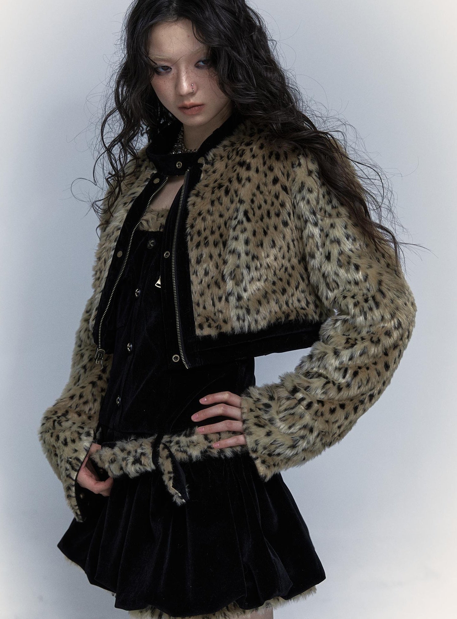 Vintage Punk Detachable Short Jacket with Leopard Fur Coat