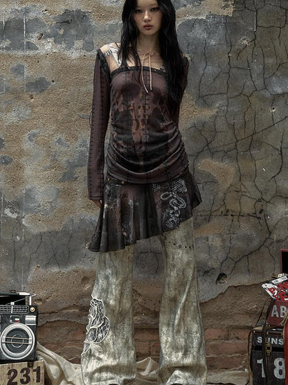 NO ROMANCE Vintage Punk Distressed Embroidered Rose Flared Pants Low-Rise Jeans