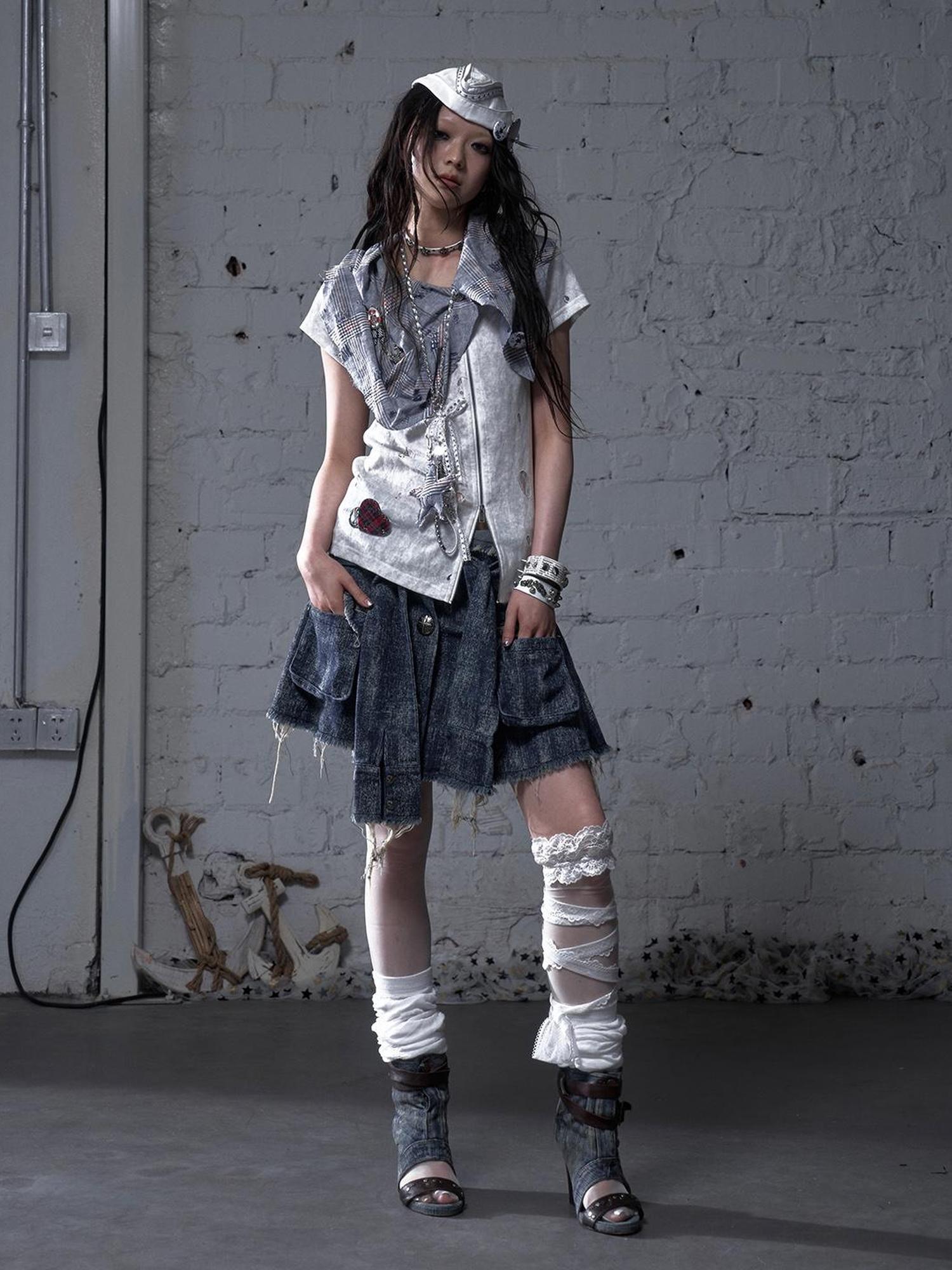 NO ROMANCE Vintage Punk Plaid Patchwork Neckline Distressed T-Shirt