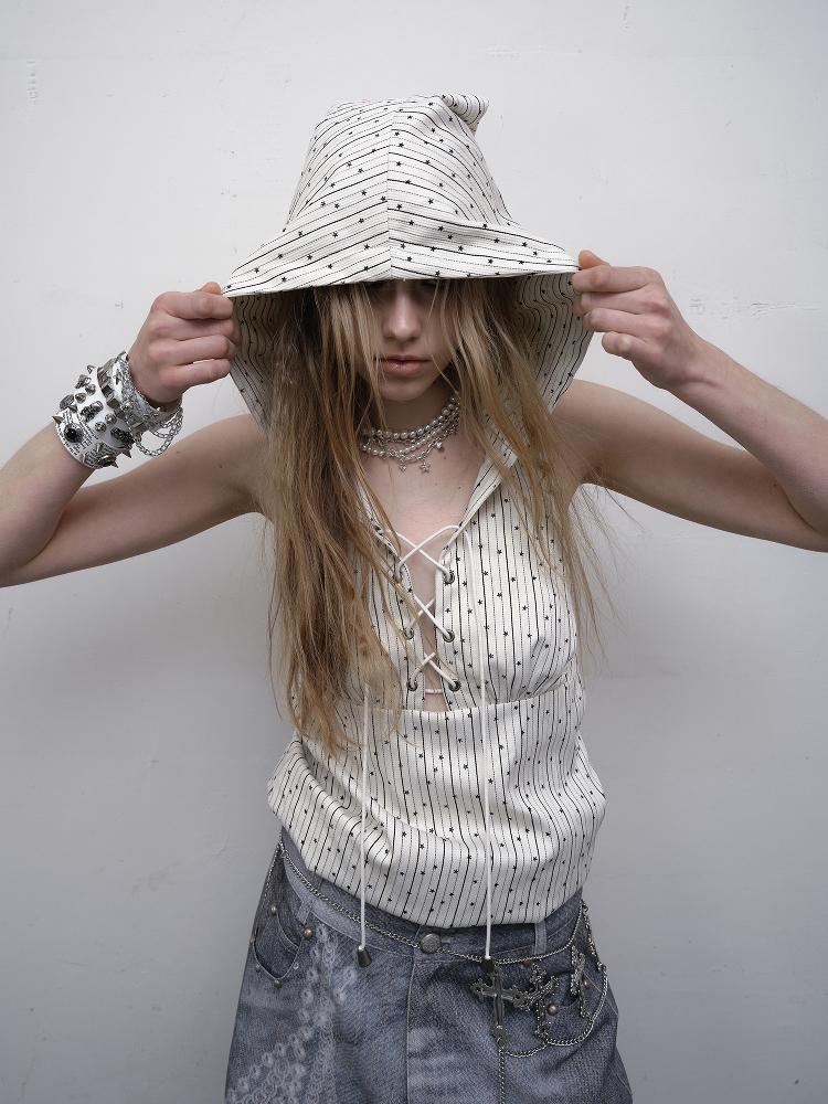 NO ROMANCE禁忌浪漫 Vintage Punk Playful Wizard Hoodie Vest Top