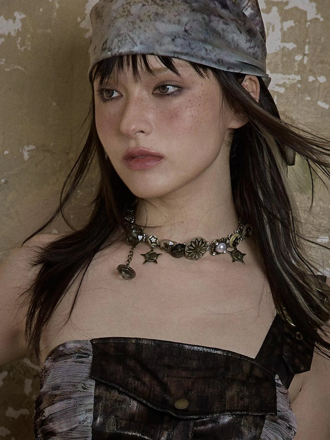 Vintage Punk Star Button Necklace For Women