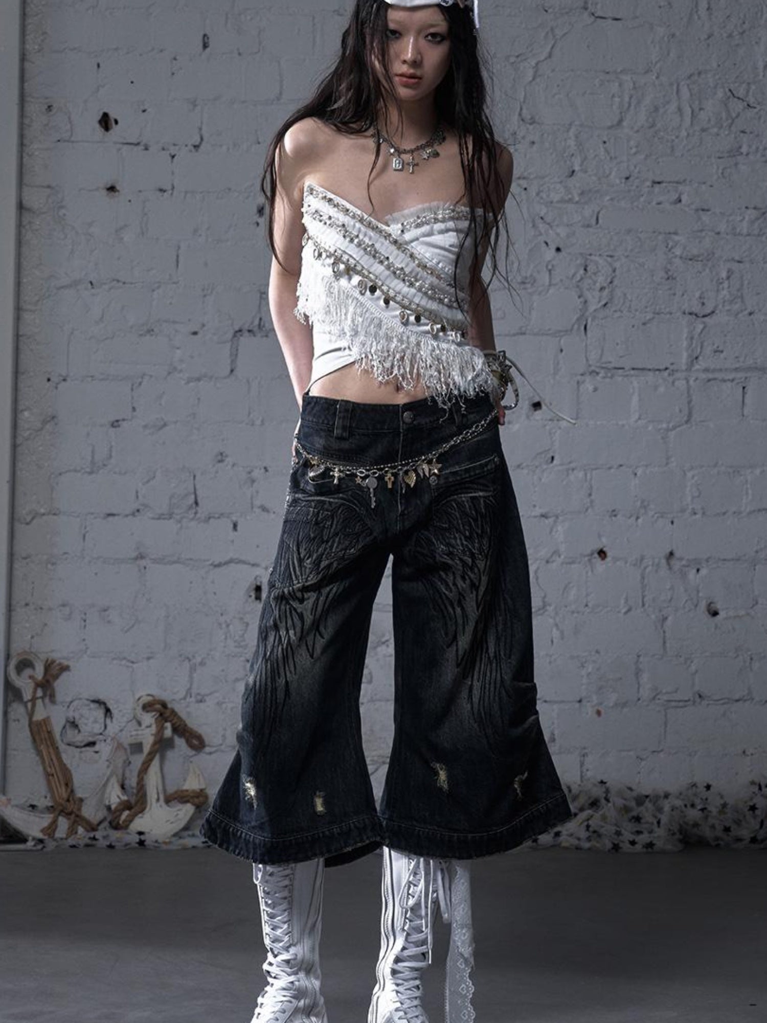 NO ROMANCE Vintage Punk Street Distressed Embroidered Wide Leg Cropped Jeans