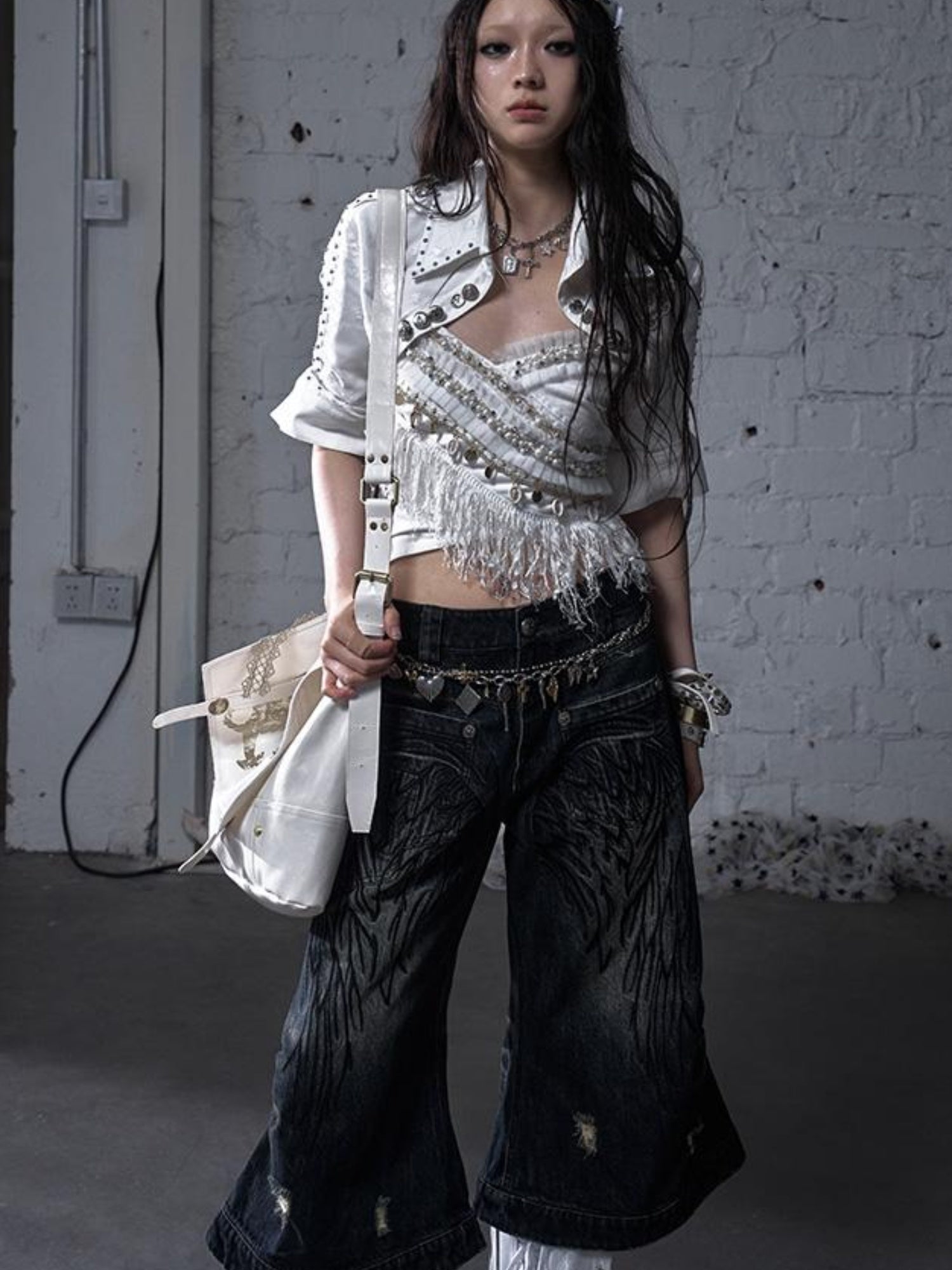 NO ROMANCE Vintage Punk Street Distressed Embroidered Wide Leg Cropped Jeans