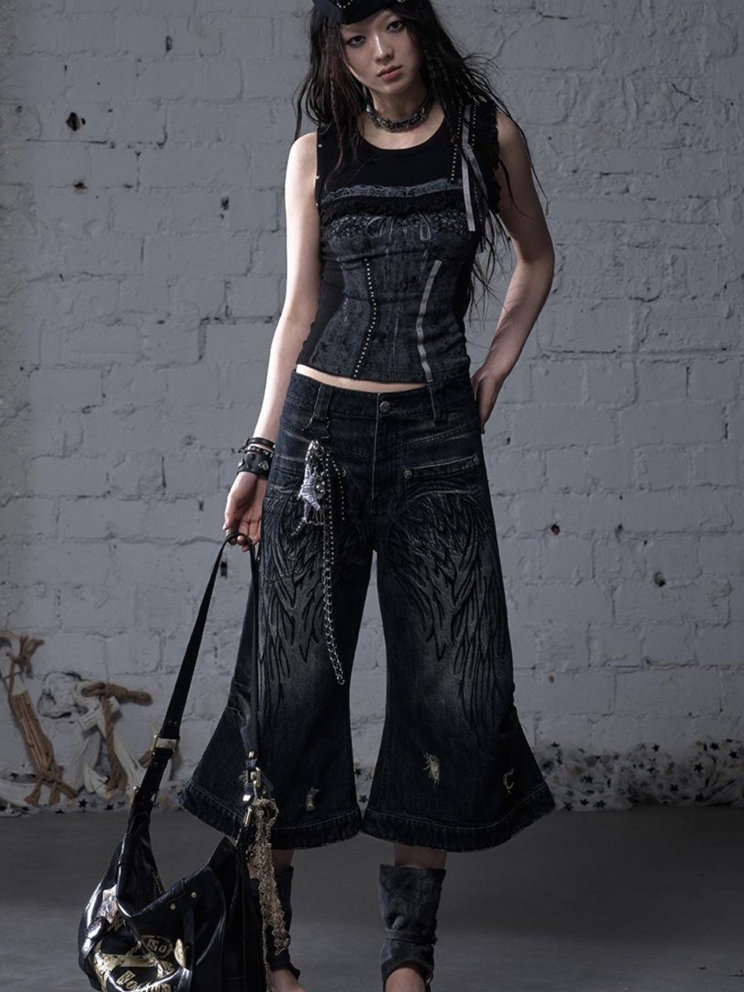 NO ROMANCE Vintage Punk Street Distressed Embroidered Wide Leg Cropped Jeans