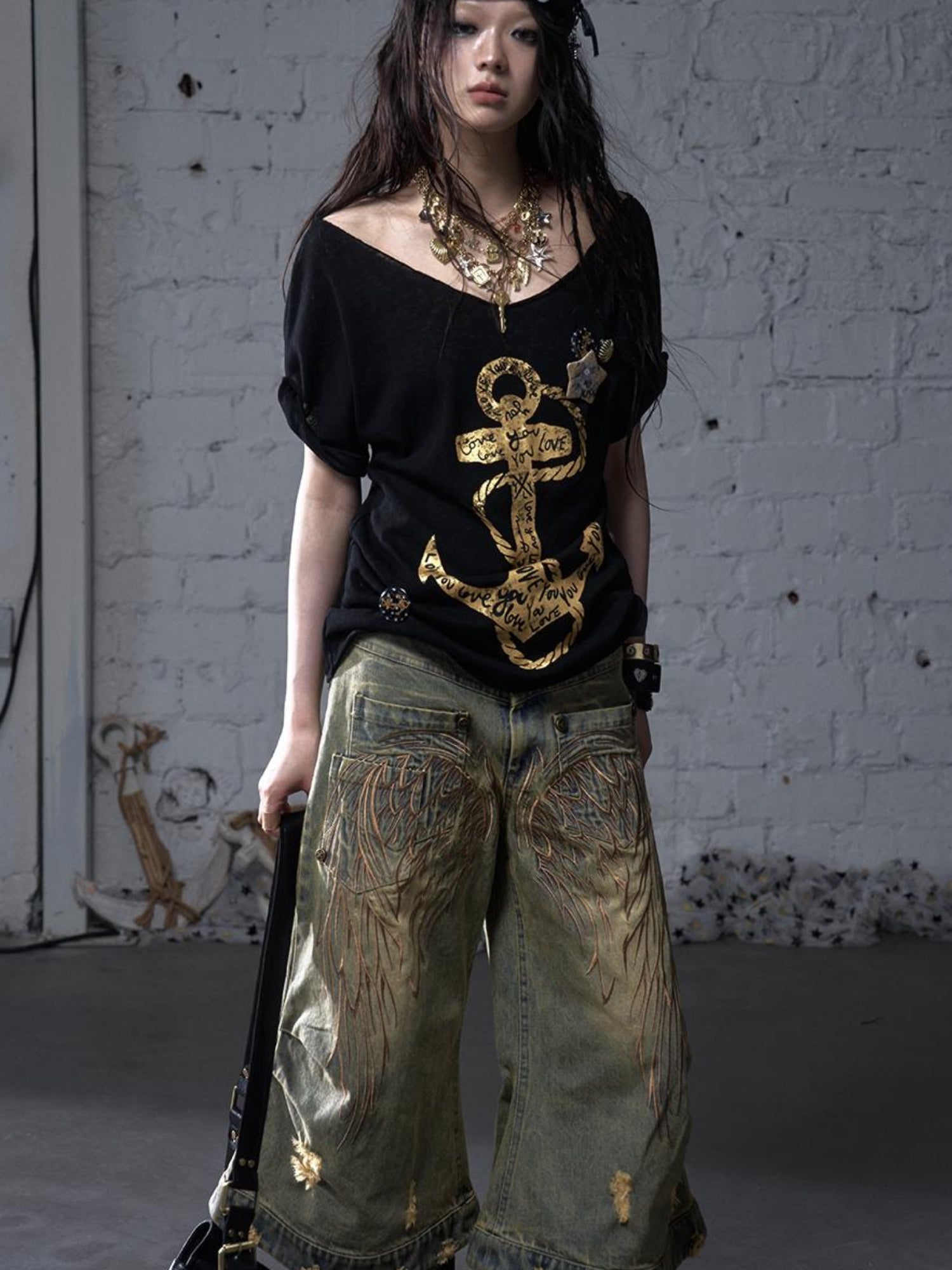 NO ROMANCE Vintage Punk Street Distressed Embroidered Wide Leg Cropped Jeans