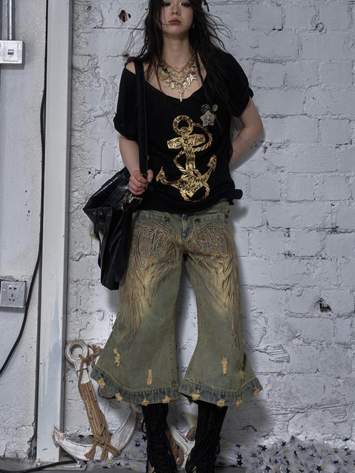 NO ROMANCE Vintage Punk Street Distressed Embroidered Wide Leg Cropped Jeans
