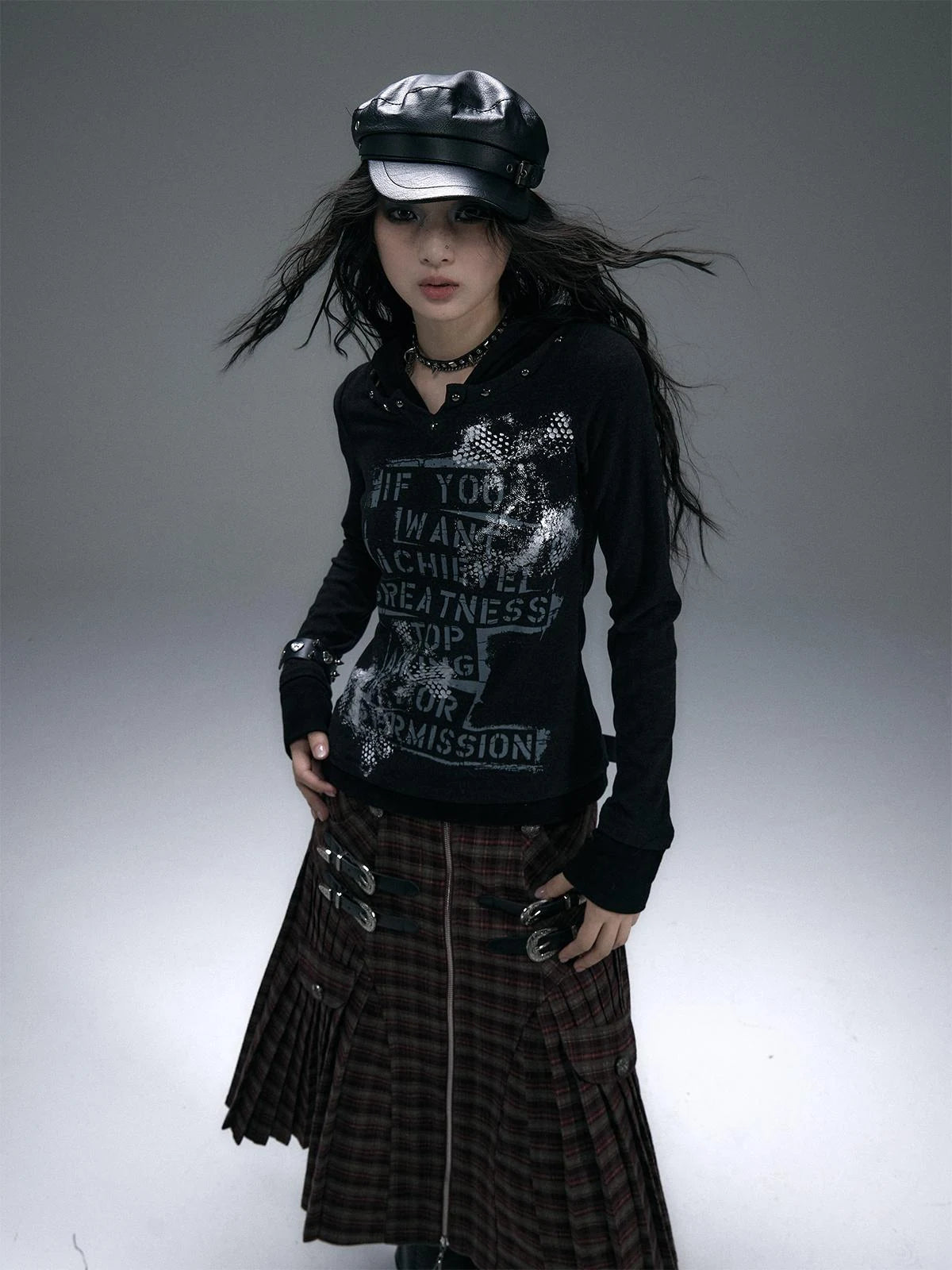 Vintage Punk Street Print Hooded Slim Knit Top