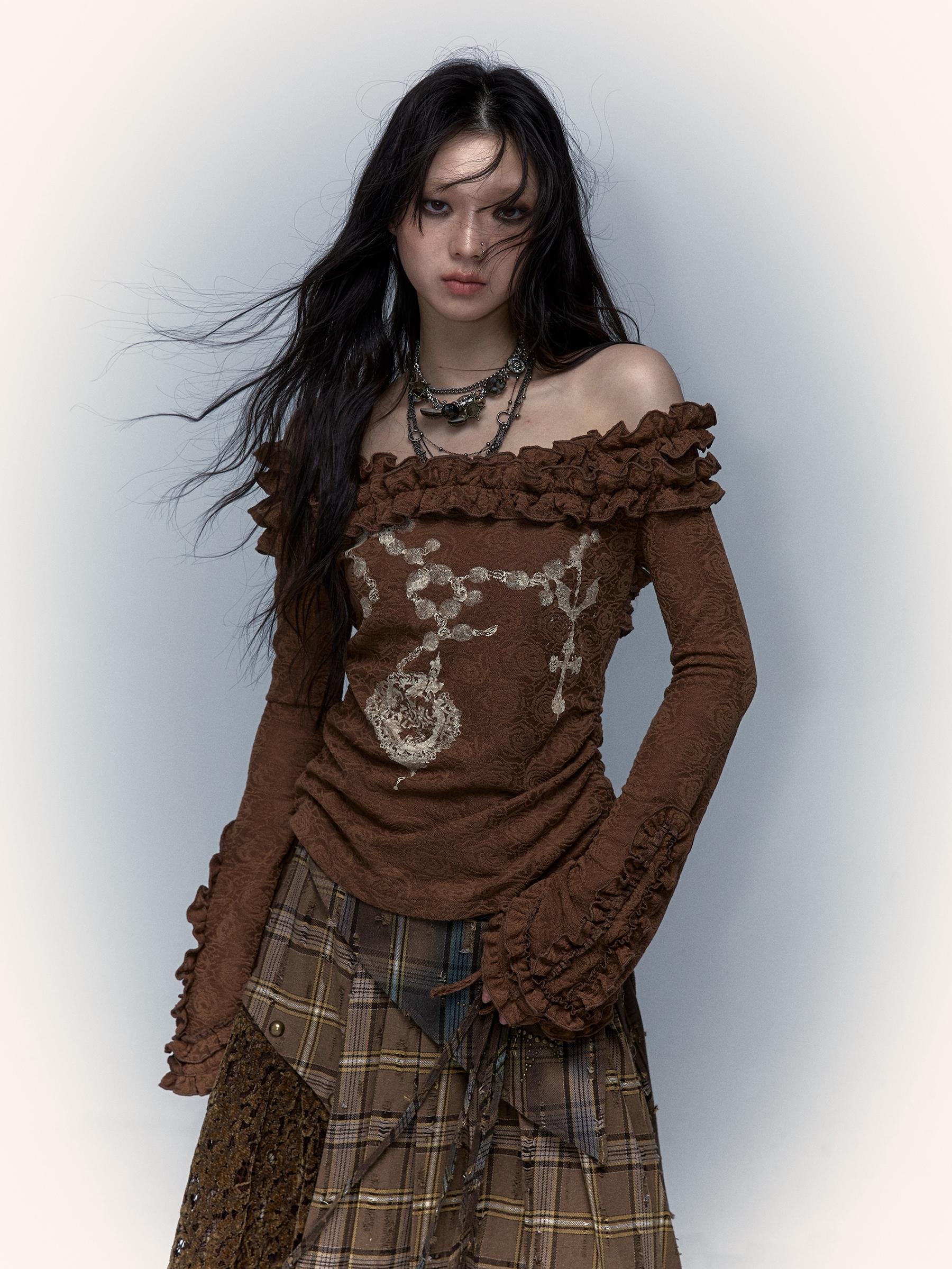 NO ROMANCE禁忌浪漫 Vintage Reversible Off-Shoulder Bell Sleeve Knit T-Shirt