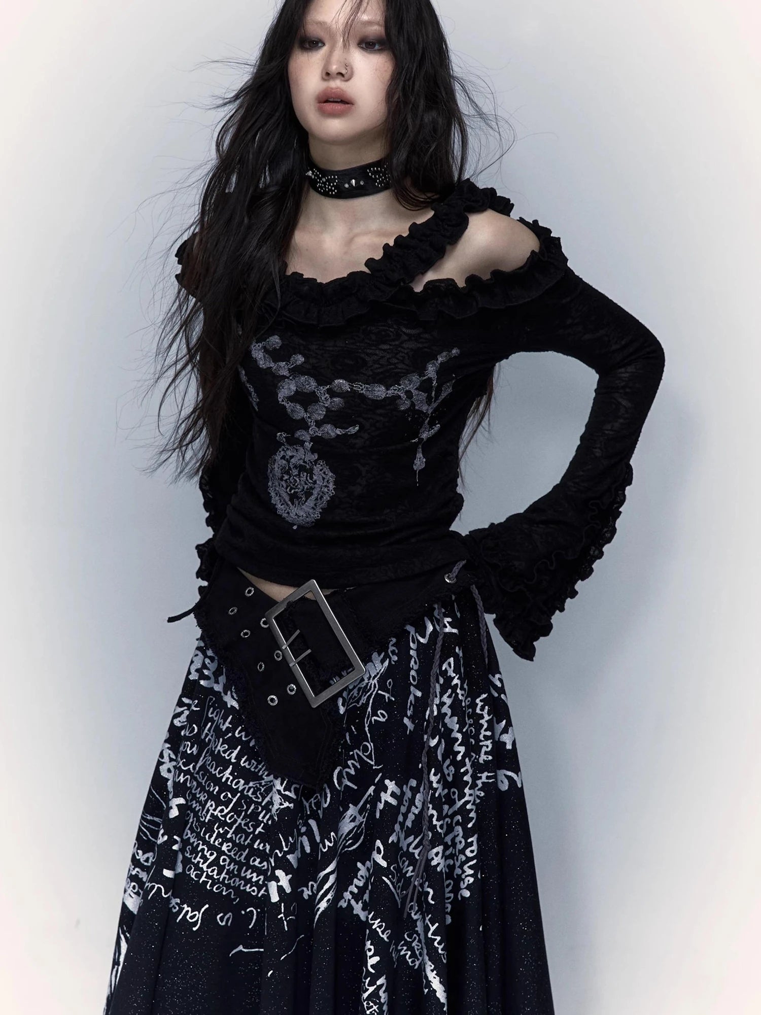 Vintage Reversible Off-Shoulder Bell Sleeve Knit T-Shirt