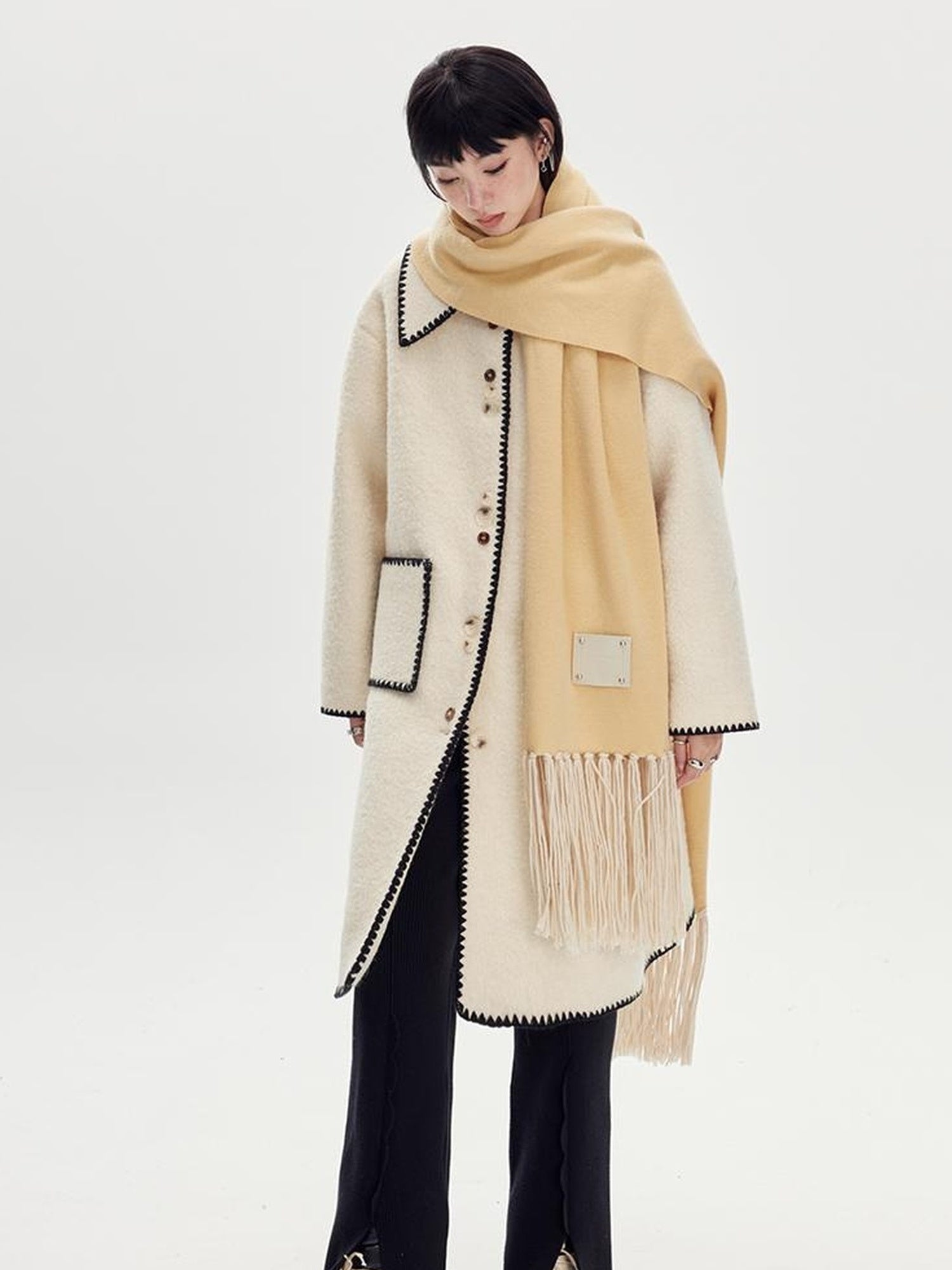 DIDDI MODA Vintage Shell Embroidered Wool Coat